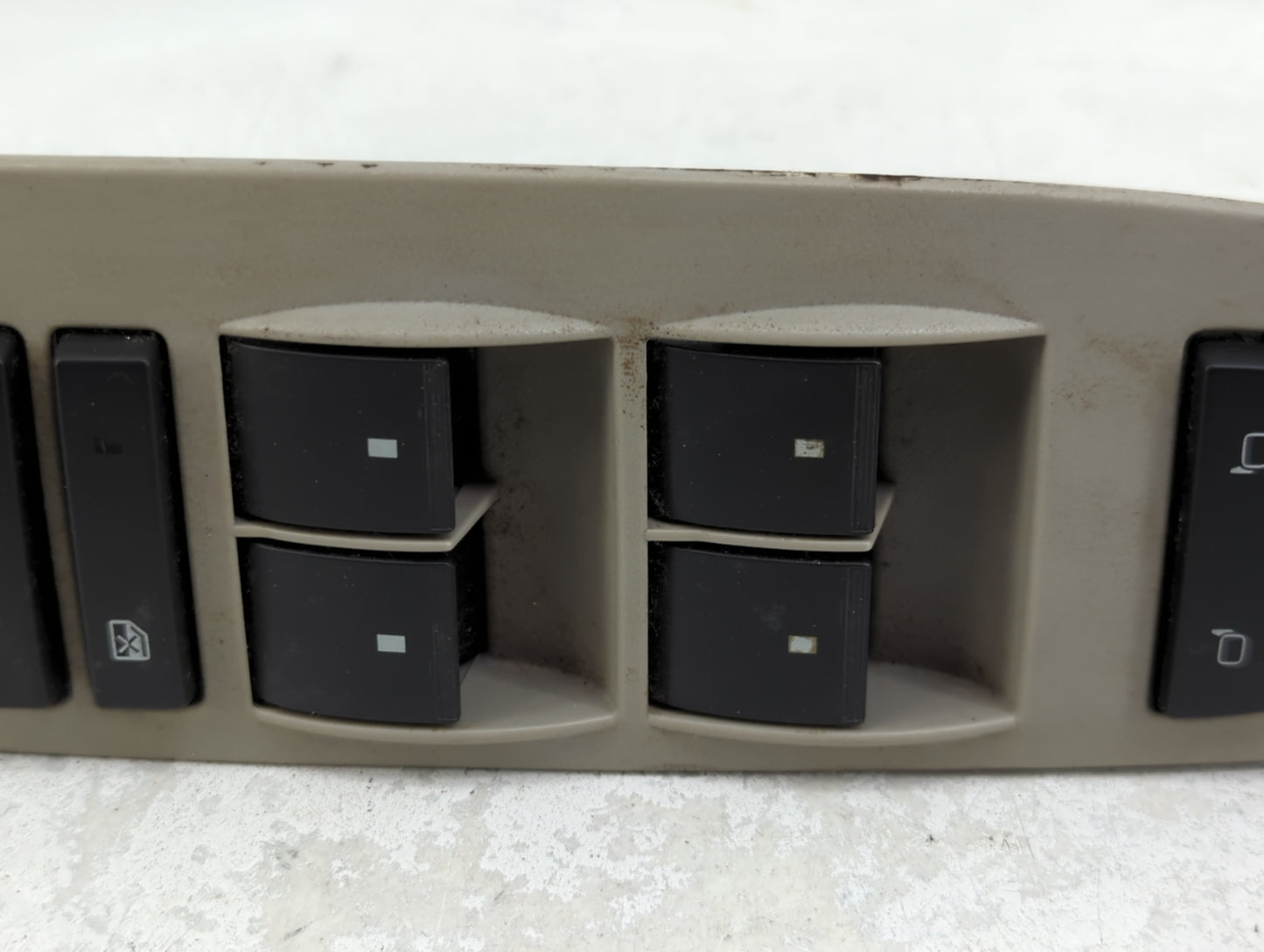 2006-2011 Buick Lucern Master Power Window Switch Replacement Driver Side Left P/N:25754010 Fits OEM Used Auto Parts - Oemus