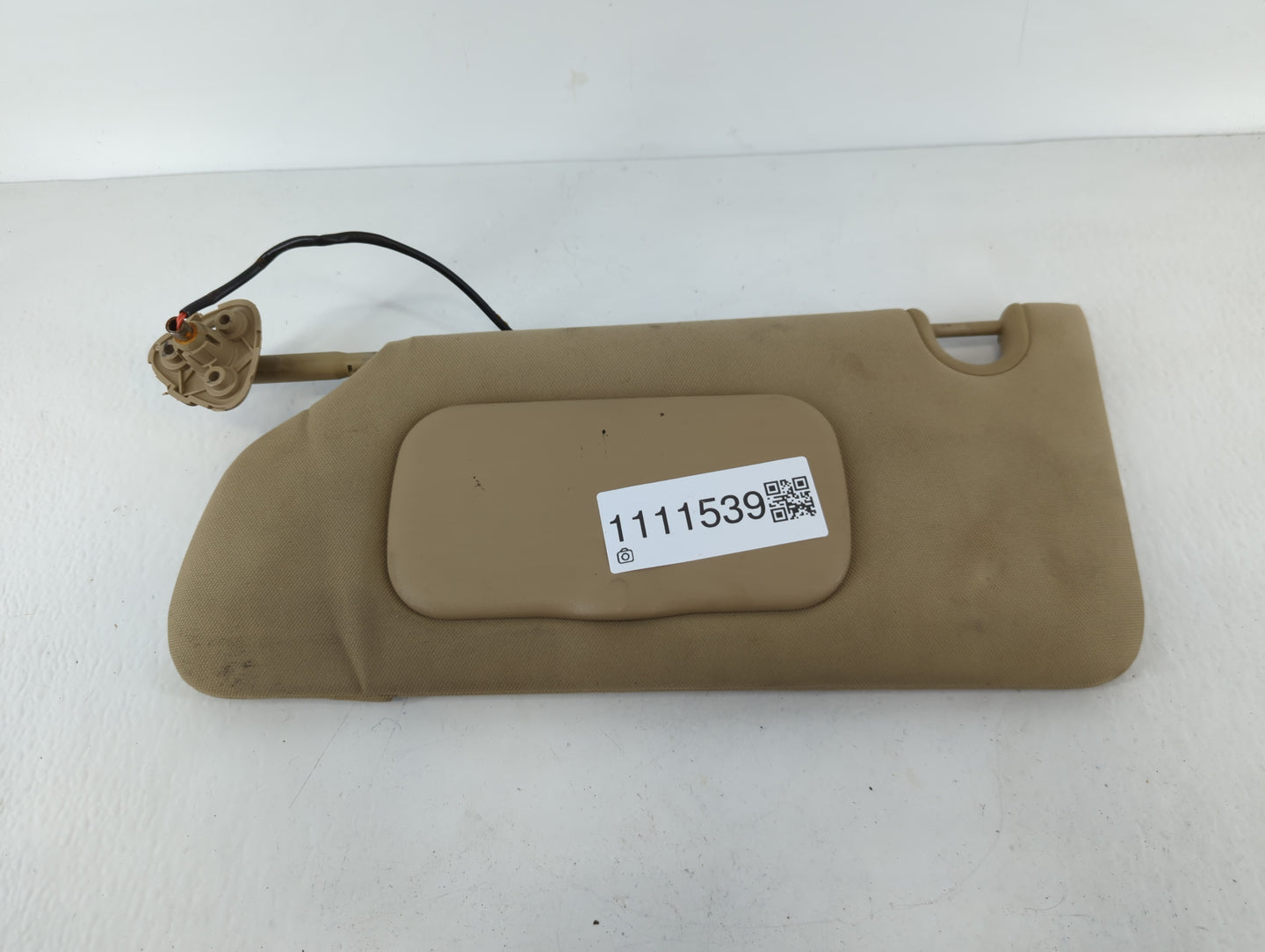 2006-2011 Buick Lucerne Sun Visor Shade Replacement Driver Left Mirror Fits Fits 2006 2007 2008 2009 2010 2011 OEM Used Auto