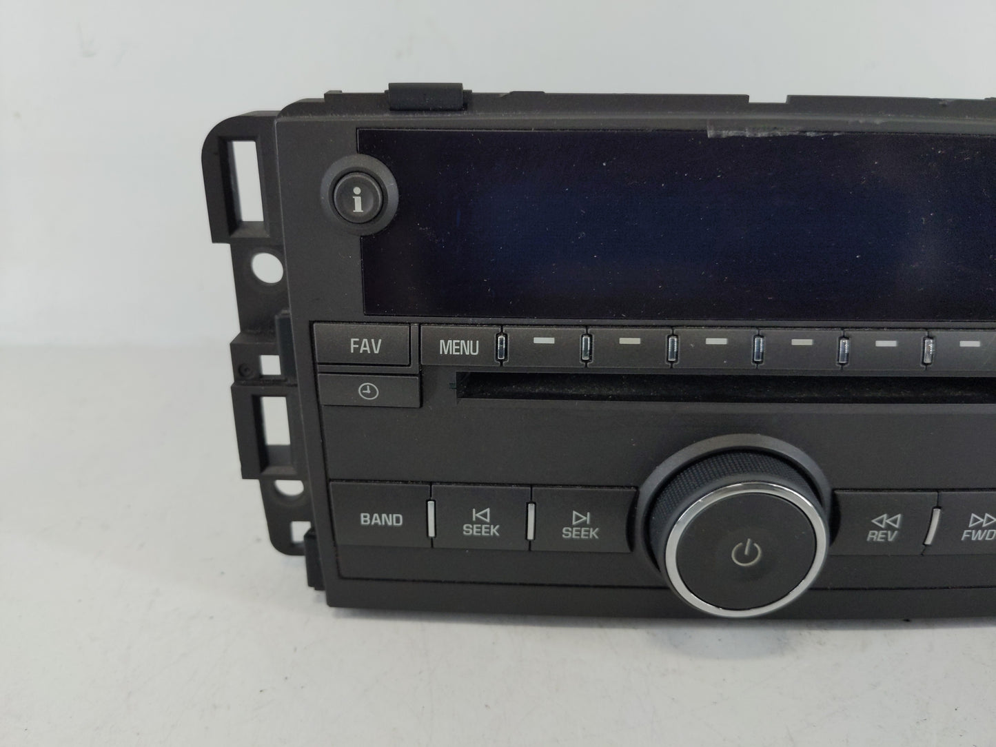 2006 Buick Lucerne Radio AM FM Cd Player Receiver Replacement P/N:15871700 Fits OEM Used Auto Parts - Oemusedautoparts1.com