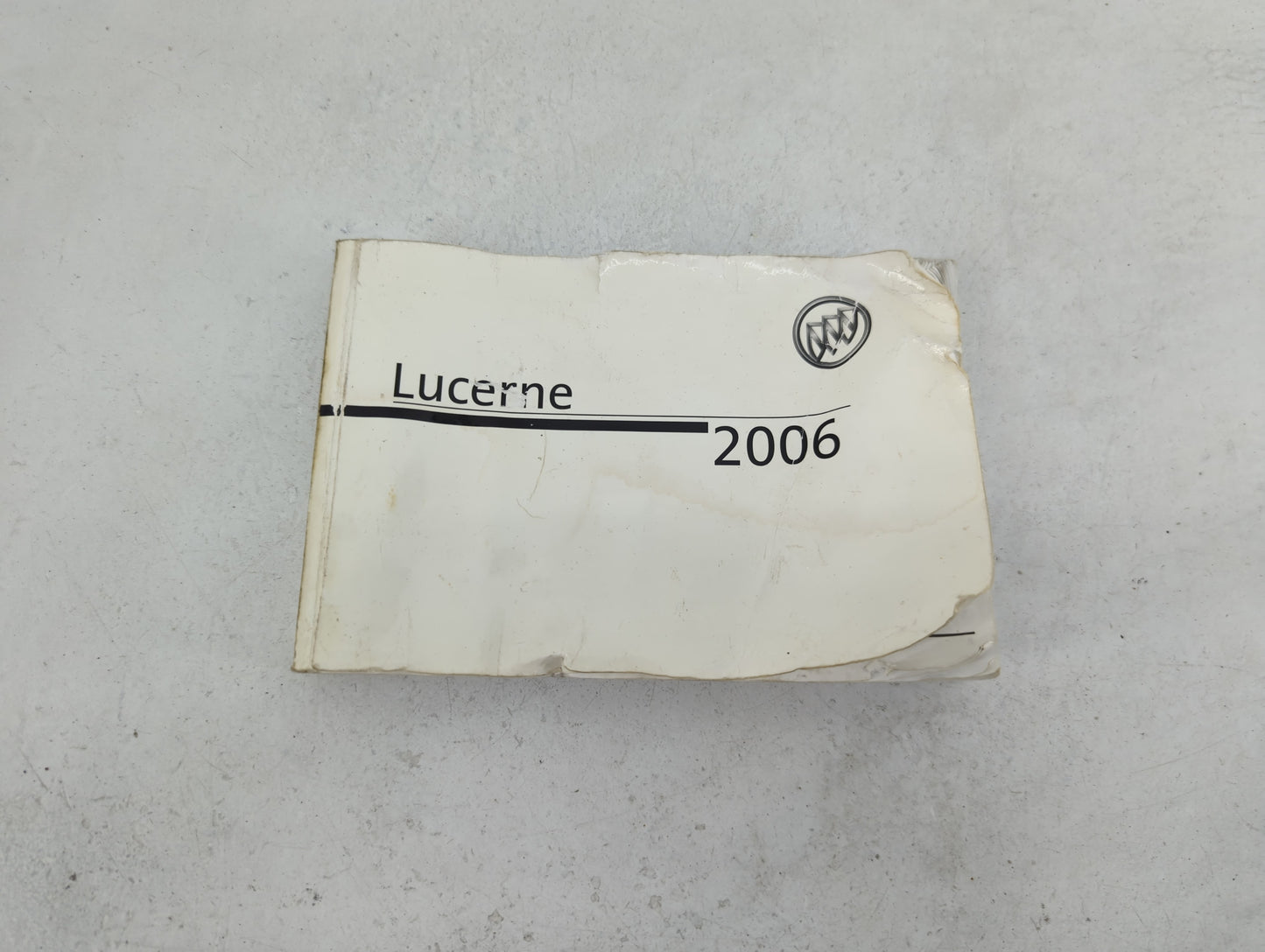 2006 Buick Lucerne Owners Manual Book Guide OEM Used Auto Parts - Oemusedautoparts1.com