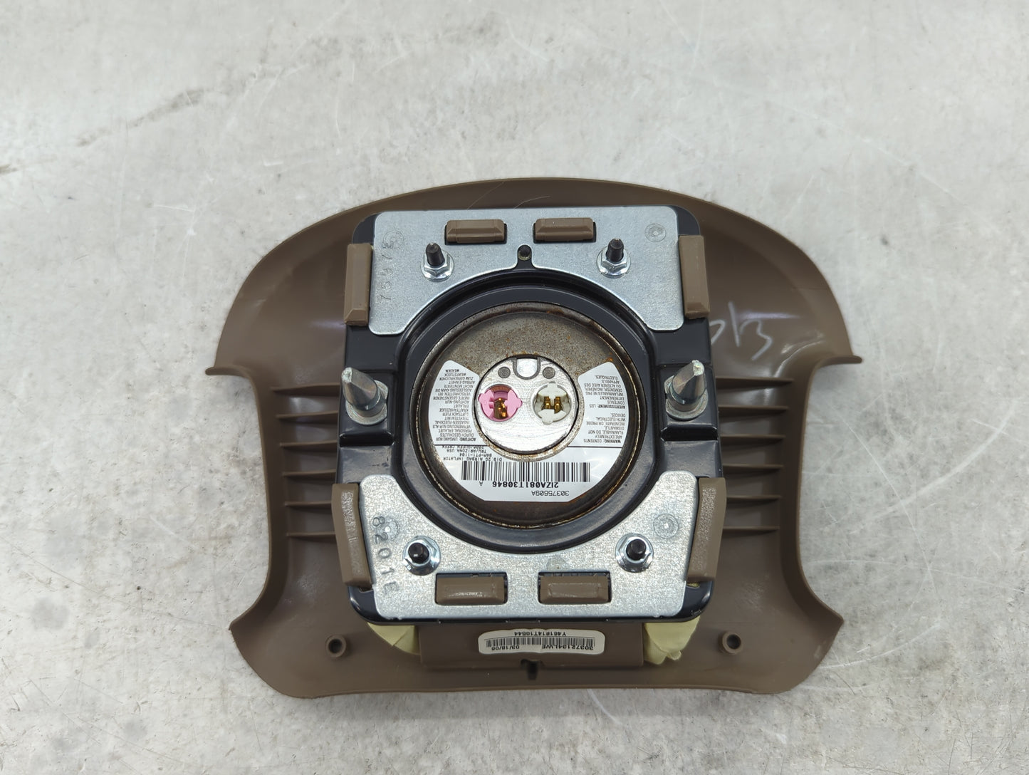 2006-2006 Buick Lucerne Air Bag Driver Left Steering Wheel Mounted - Oemusedautoparts1.com