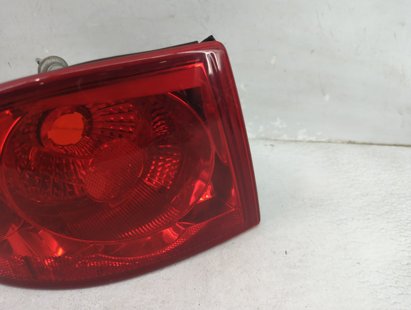 2006-2011 Buick Lucerne Tail Light Assembly Driver Left OEM Fits Fits 2006 2007 2008 2009 2010 2011 OEM Used Auto Parts - Oe