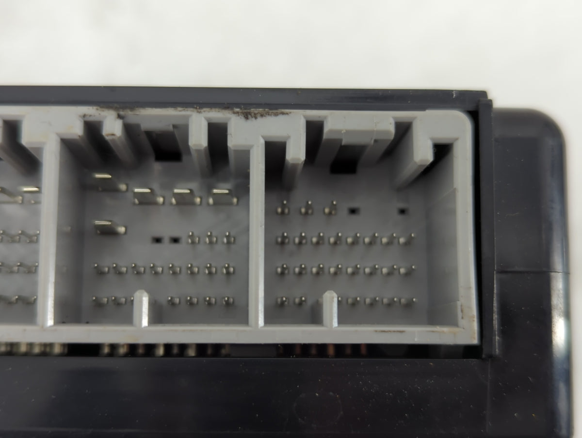 2006-2011 Buick Lucerne Body Control Module Bcm Inner Cabin Fuse Box 1129205 - Oemusedautoparts1.com