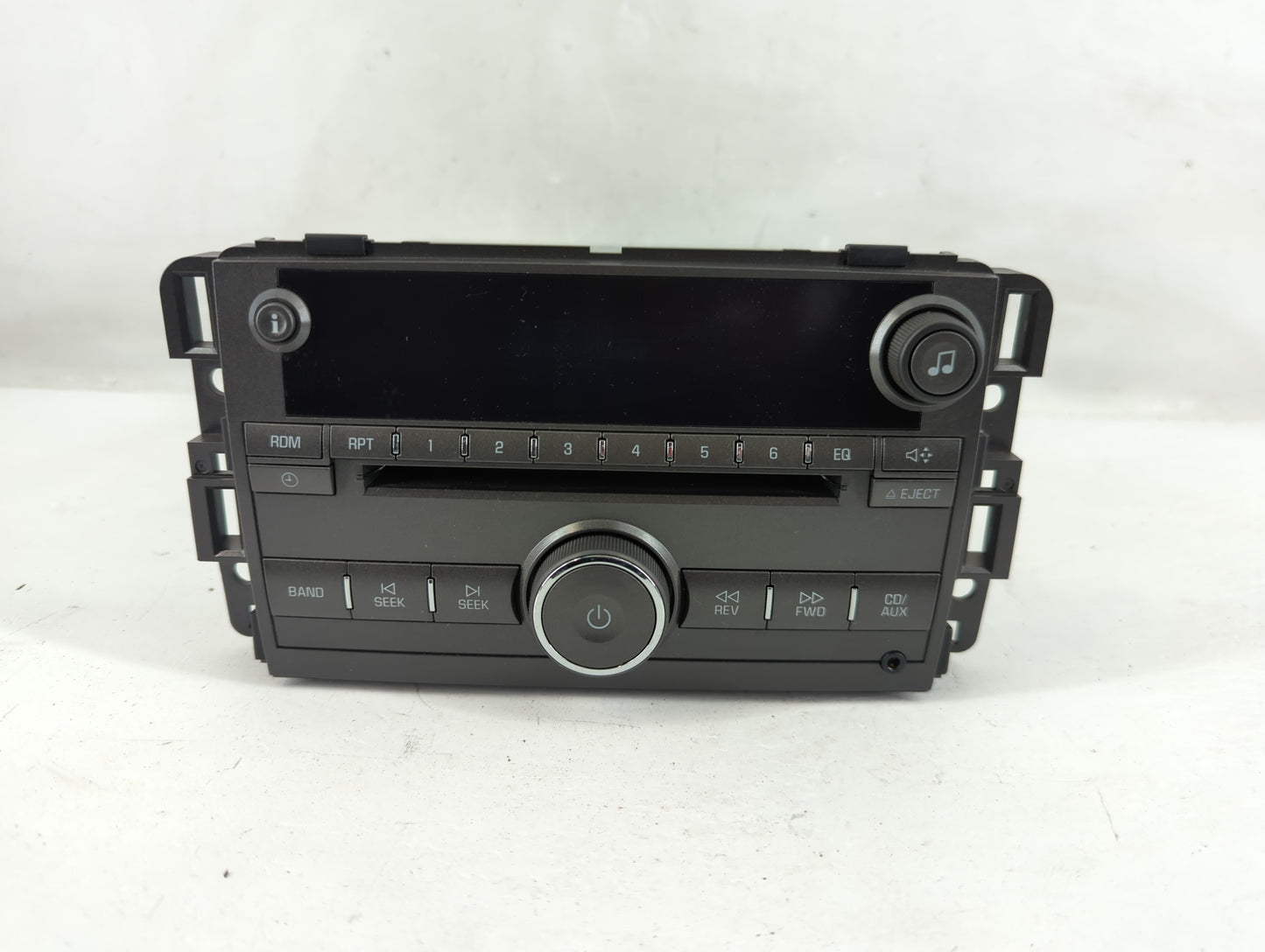 2006 Buick Lucerne Radio AM FM Cd Player Receiver Replacement P/N:15797874 Fits OEM Used Auto Parts - Oemusedautoparts1.com