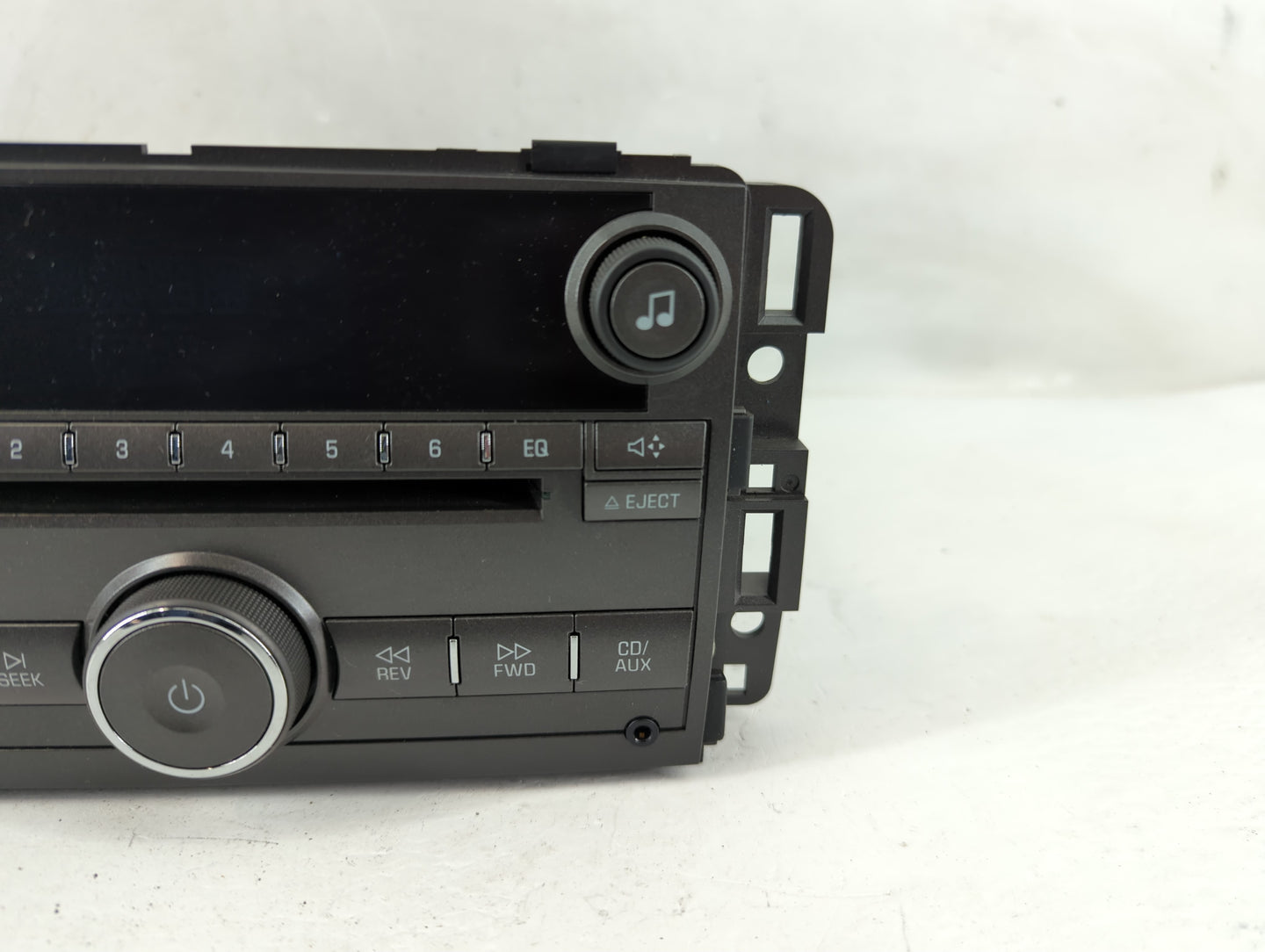 2006 Buick Lucerne Radio AM FM Cd Player Receiver Replacement P/N:15797874 Fits OEM Used Auto Parts - Oemusedautoparts1.com