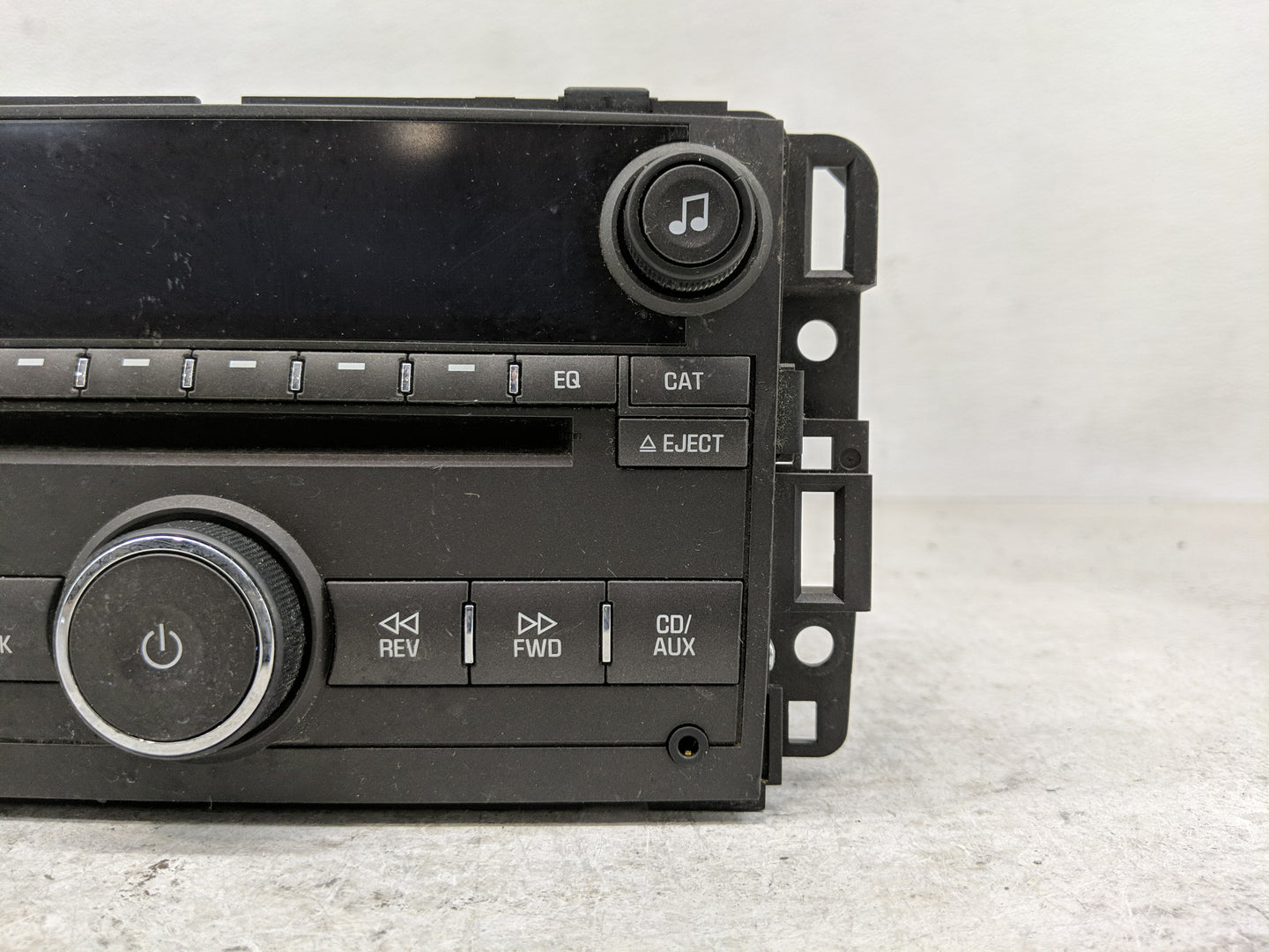 2006 Buick Lucerne Radio AM FM Cd Player Receiver Replacement P/N:15871700 Fits OEM Used Auto Parts - Oemusedautoparts1.com