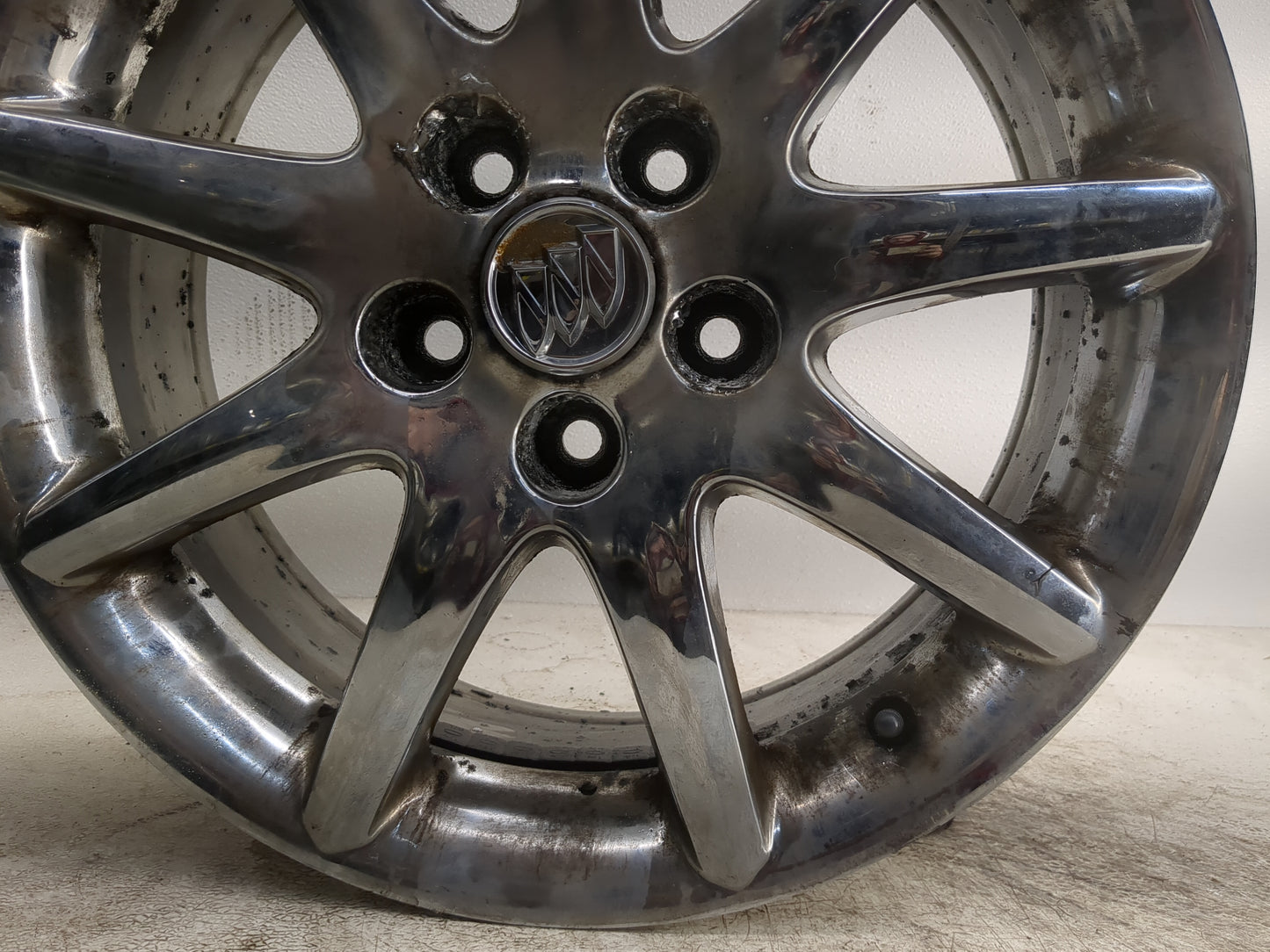 2006-2010 Buick Lucerne Oem Wheel Rim - Oemusedautoparts1.com