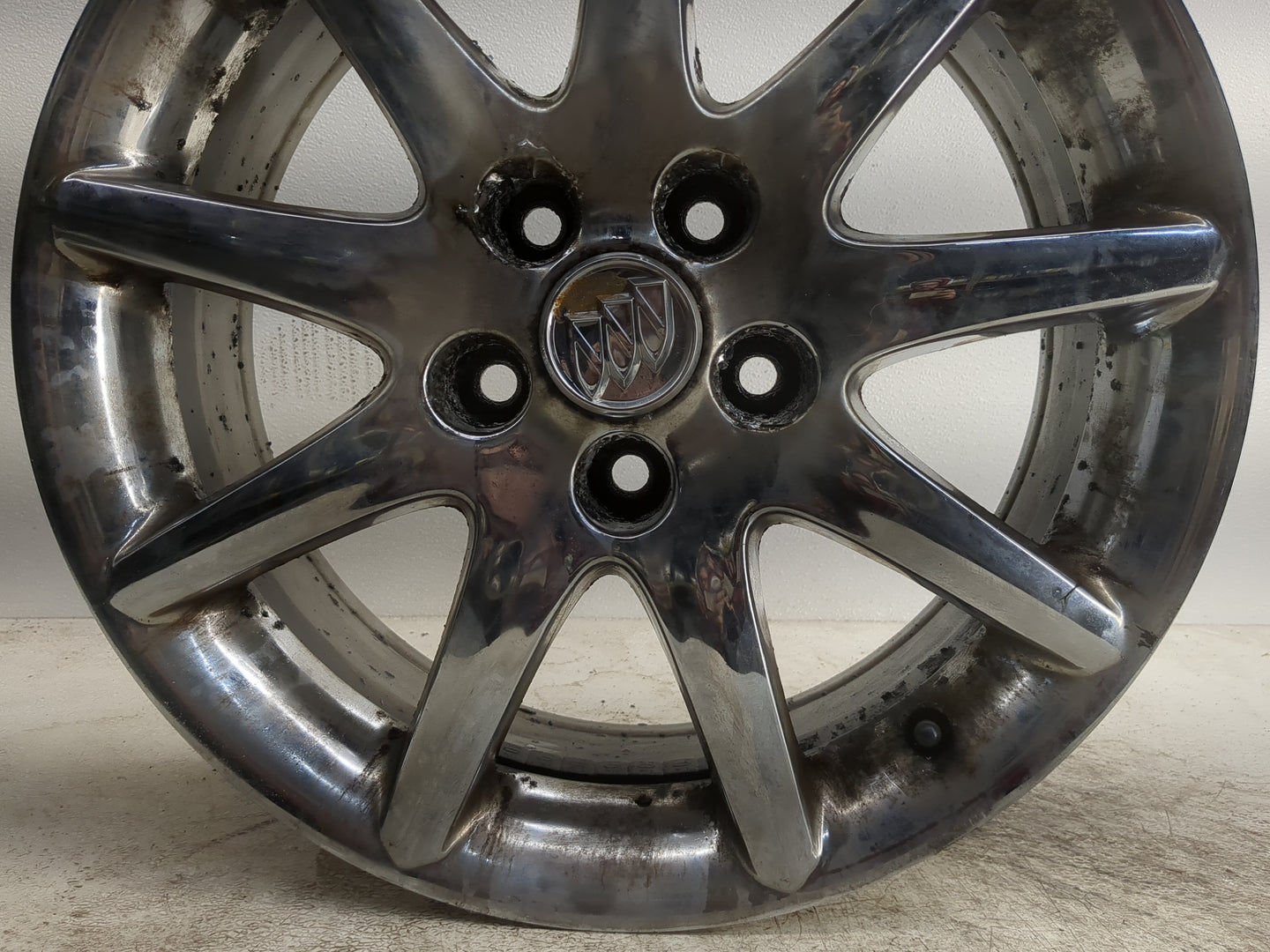 2006-2010 Buick Lucerne Oem Wheel Rim - Oemusedautoparts1.com