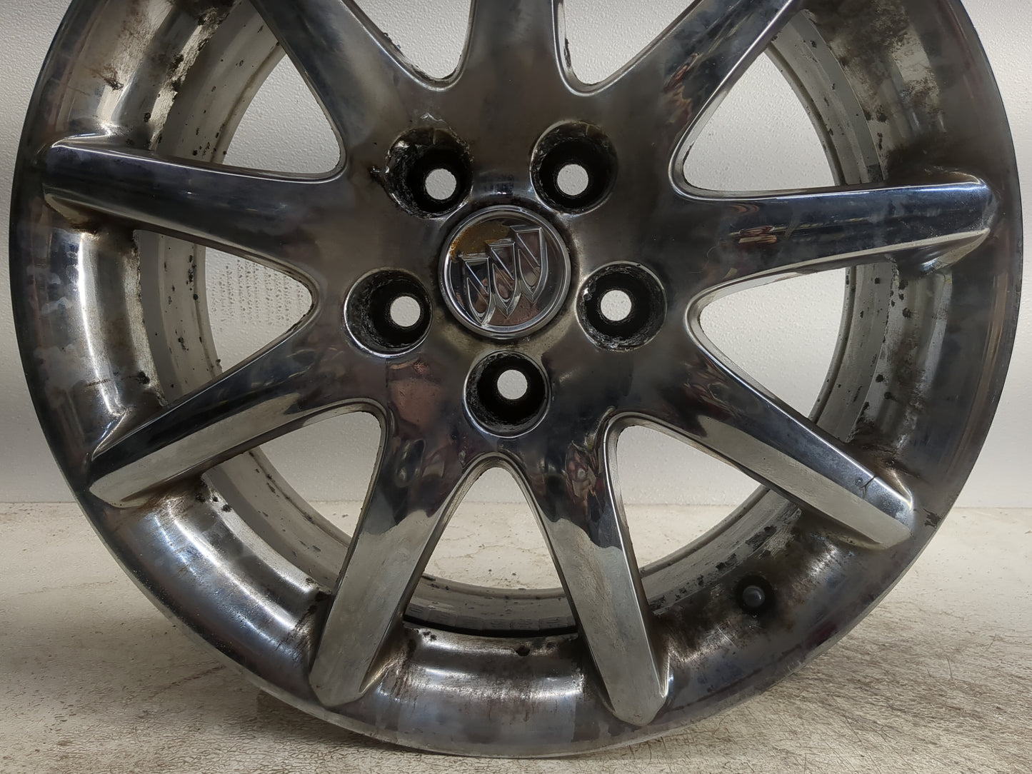 2006-2010 Buick Lucerne Oem Wheel Rim - Oemusedautoparts1.com