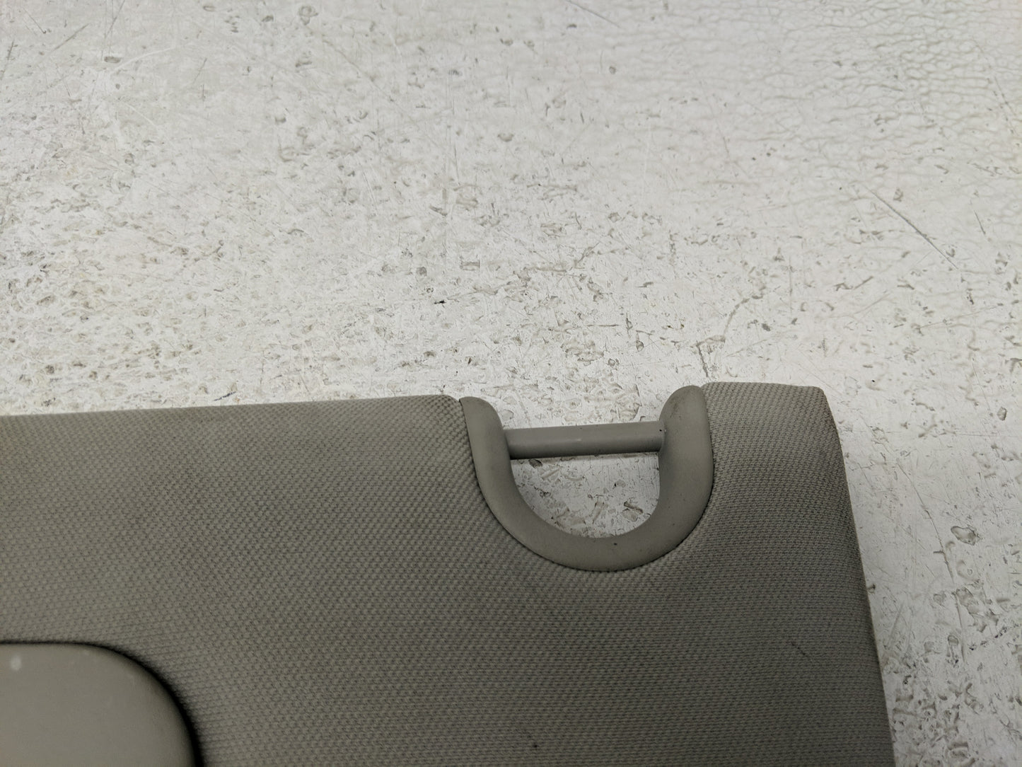 2006-2011 Buick Lucerne Sun Visor Shade Replacement Driver Left Mirror Fits Fits 2006 2007 2008 2009 2010 2011 OEM Used Auto