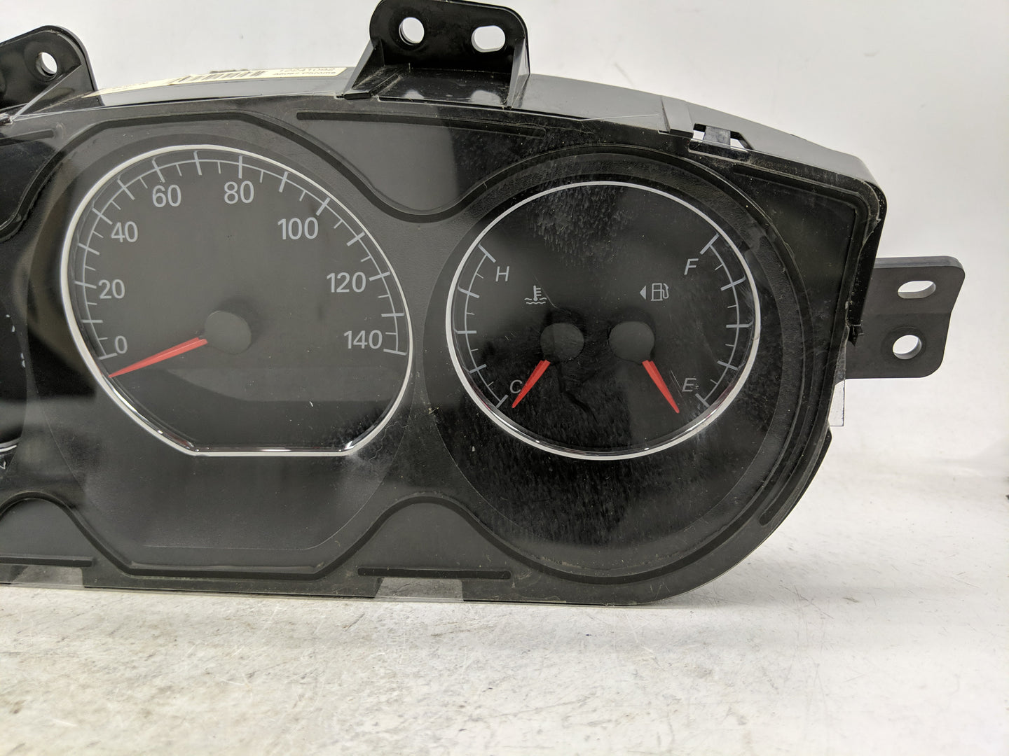 2006 Buick Lucerne Instrument Cluster Speedometer Gauges P/N:15853813 Fits OEM Used Auto Parts - Oemusedautoparts1.com