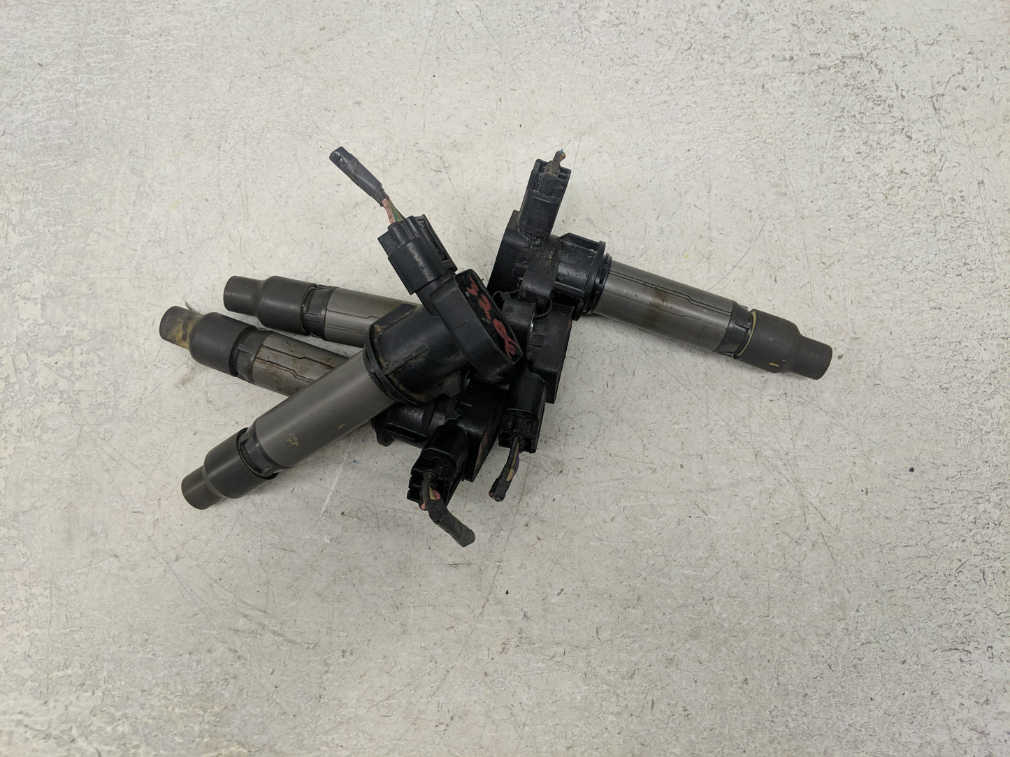 2006-2006 Buick Lucerne Ignition Coil Igniter Pack - Oemusedautoparts1.com