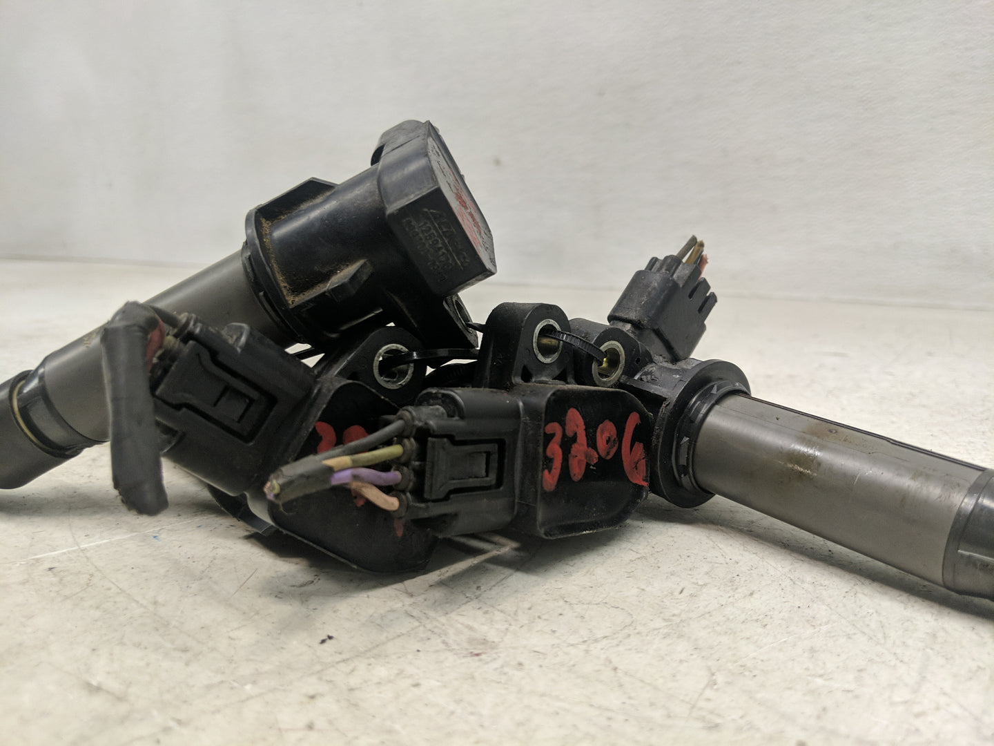 2006-2006 Buick Lucerne Ignition Coil Igniter Pack - Oemusedautoparts1.com