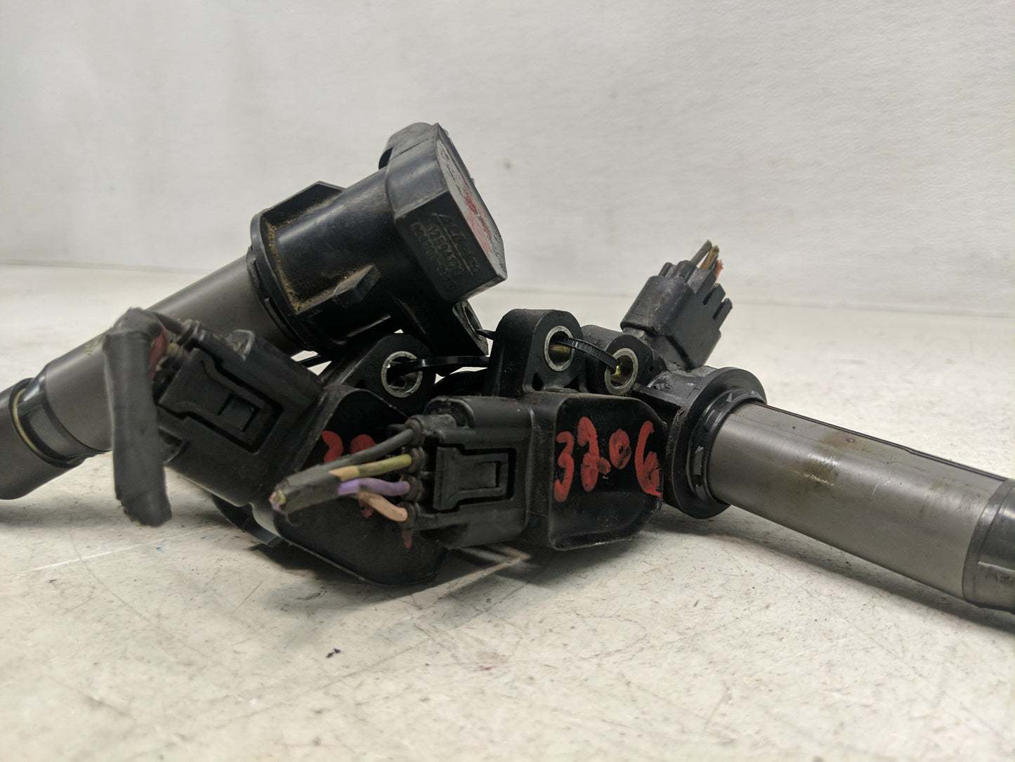 2006-2006 Buick Lucerne Ignition Coil Igniter Pack - Oemusedautoparts1.com