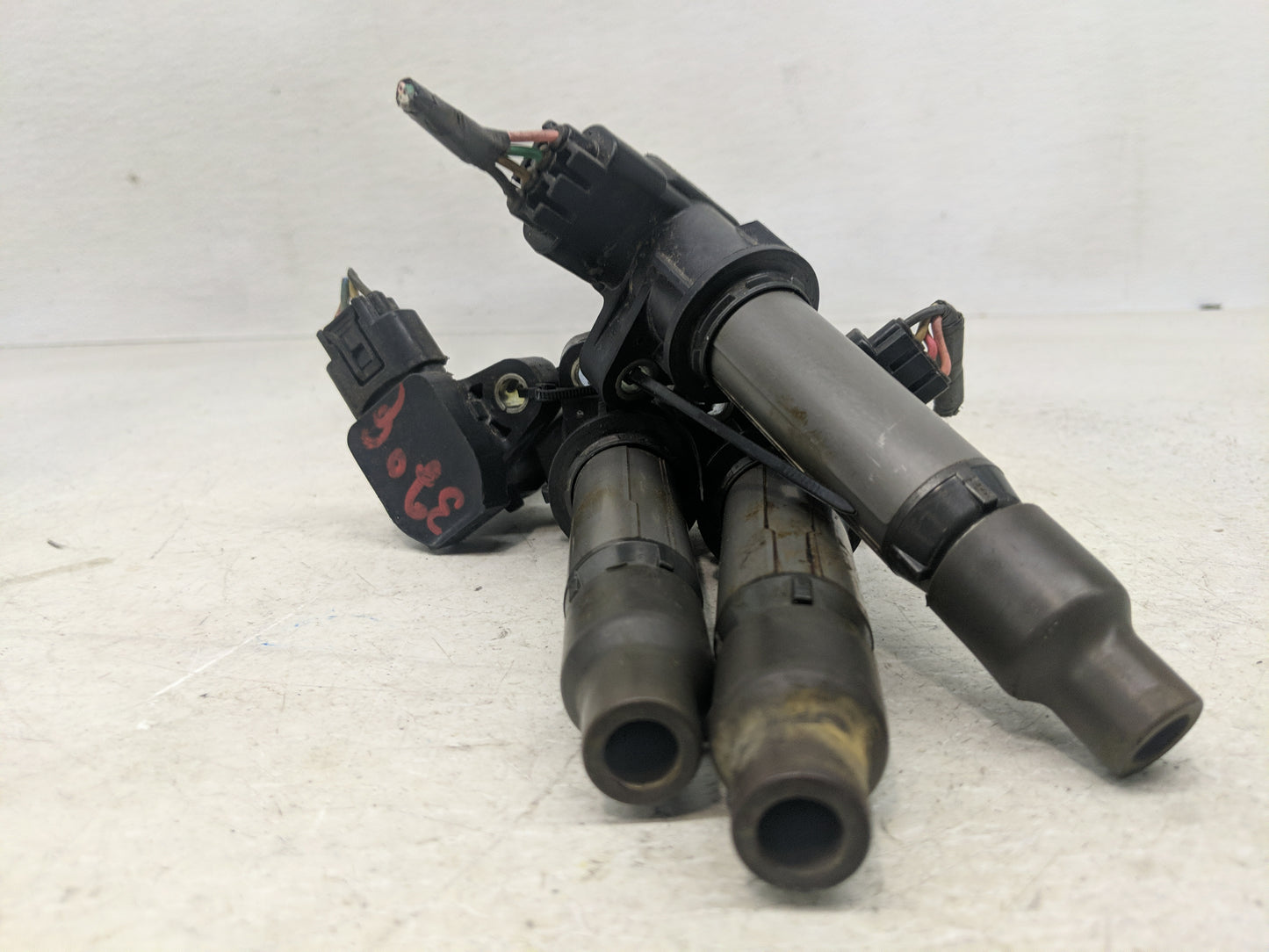 2006-2006 Buick Lucerne Ignition Coil Igniter Pack - Oemusedautoparts1.com