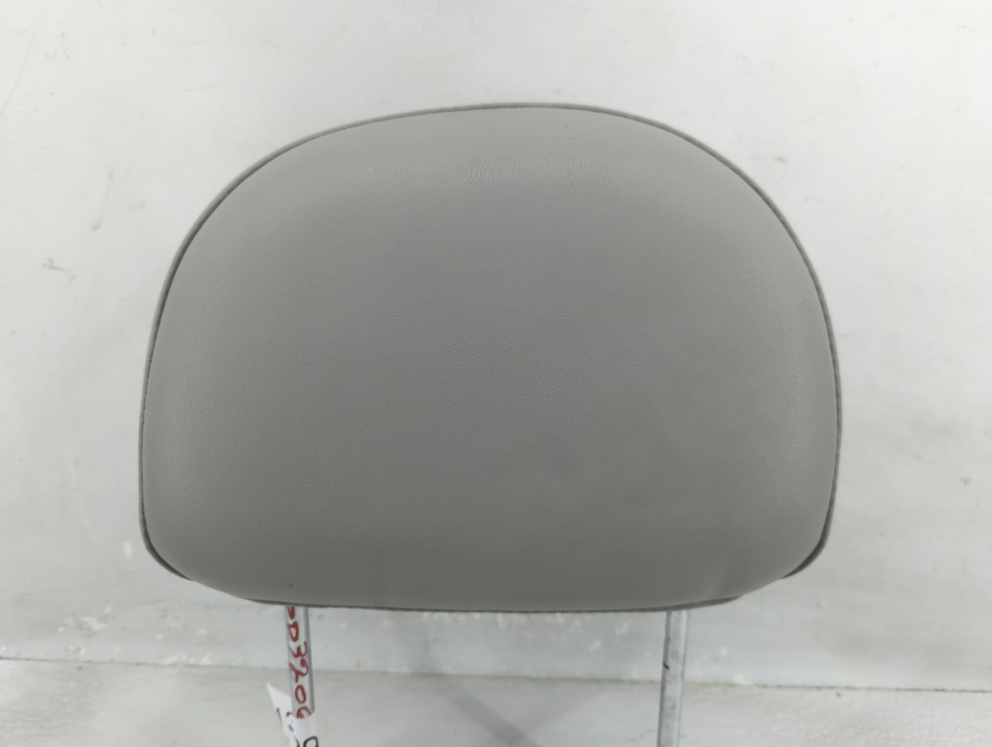 2006-2010 Buick Lucerne Headrest Head Rest Front Driver Passenger Seat Fits Fits 2006 2007 2008 2009 2010 OEM Used Auto Part