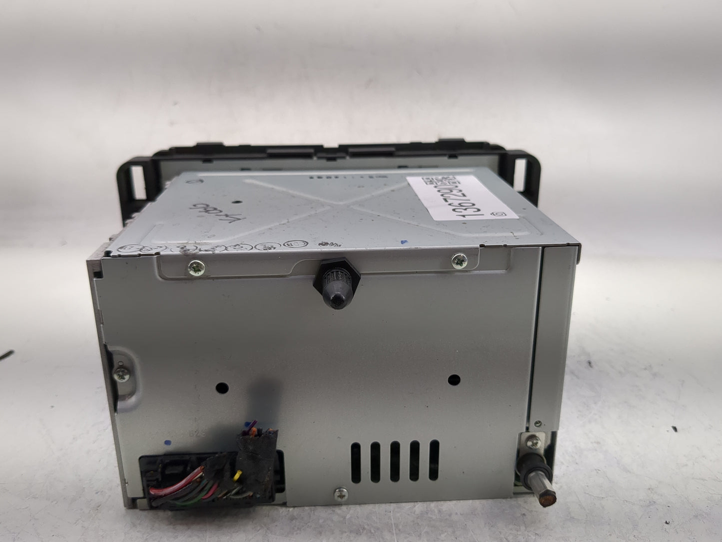 2006 Buick Lucerne Radio AM FM Cd Player Receiver Replacement P/N:15849253 Fits OEM Used Auto Parts - Oemusedautoparts1.com