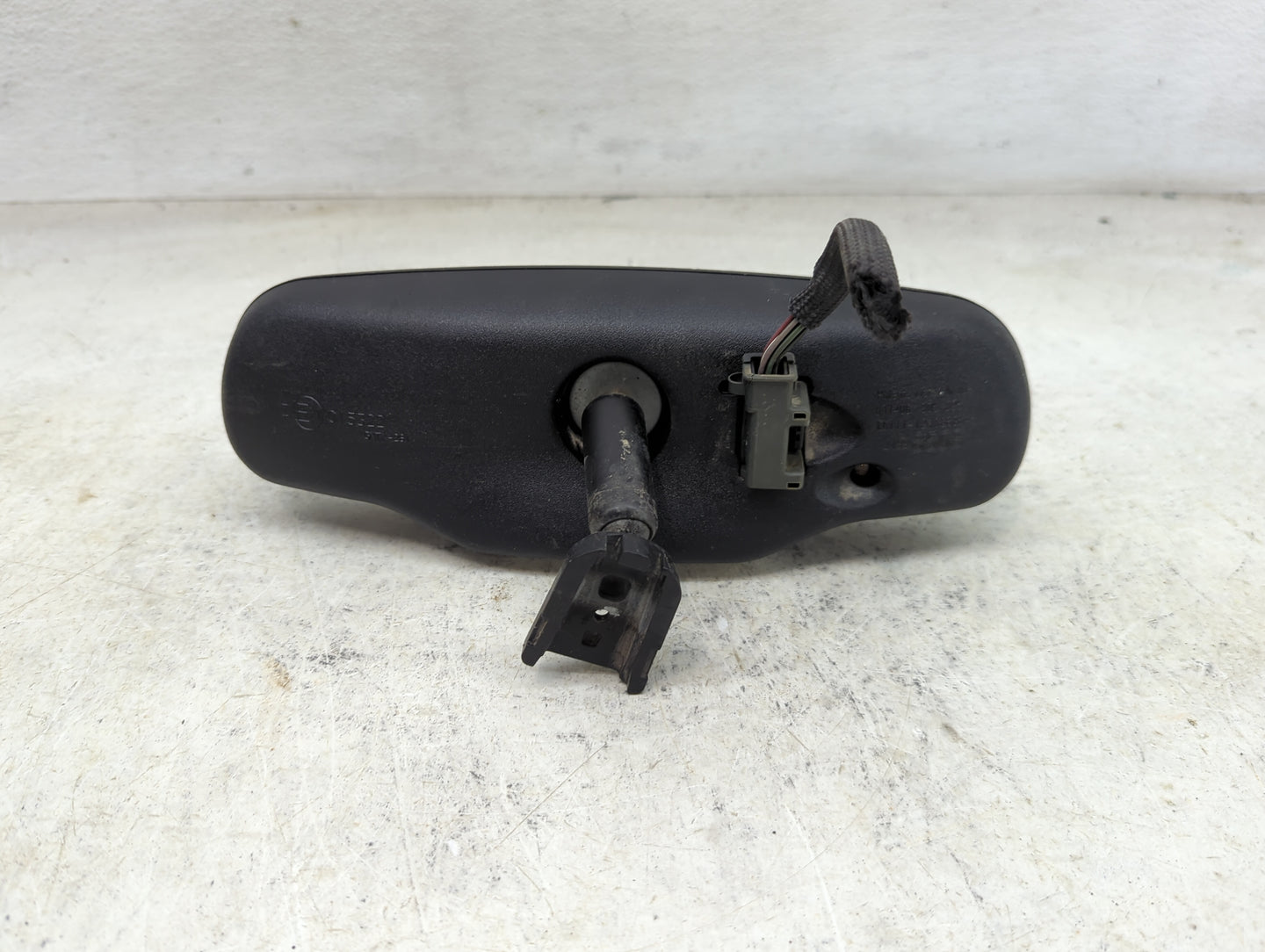 2006 Buick Lucerne Interior Rear View Mirror Replacement OEM Fits OEM Used Auto Parts - Oemusedautoparts1.com
