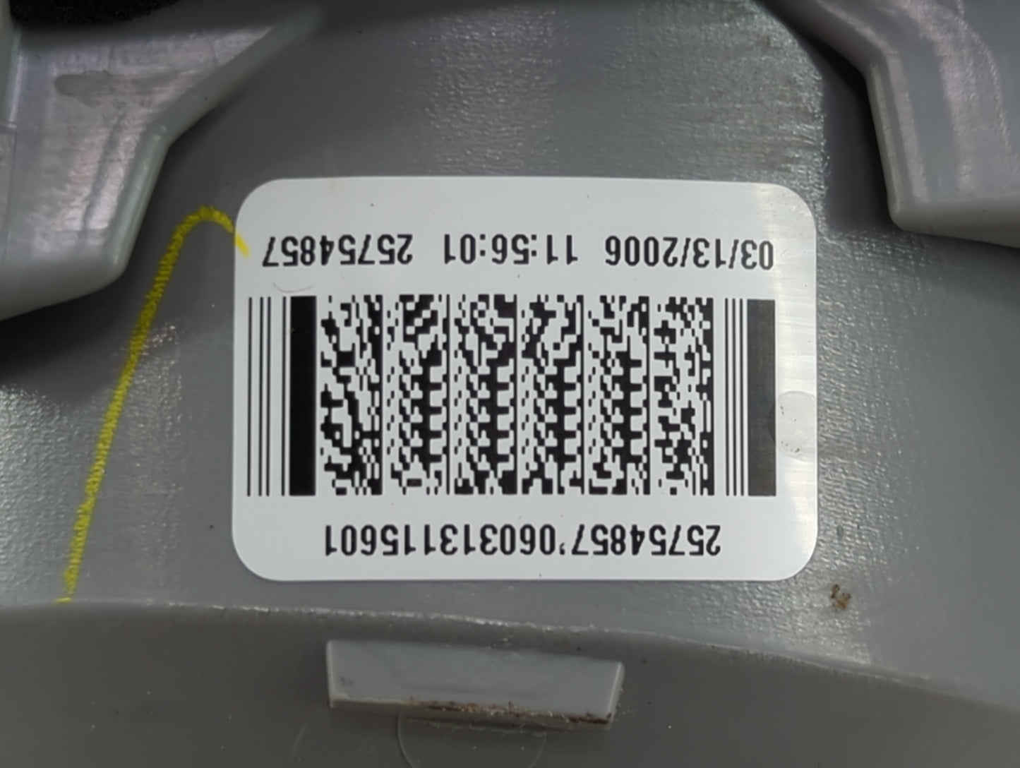 2006-2011 Buick Lucerne Tail Light Assembly Driver Left OEM P/N:25754857 Fits Fits 2006 2007 2008 2009 2010 2011 OEM Used Au