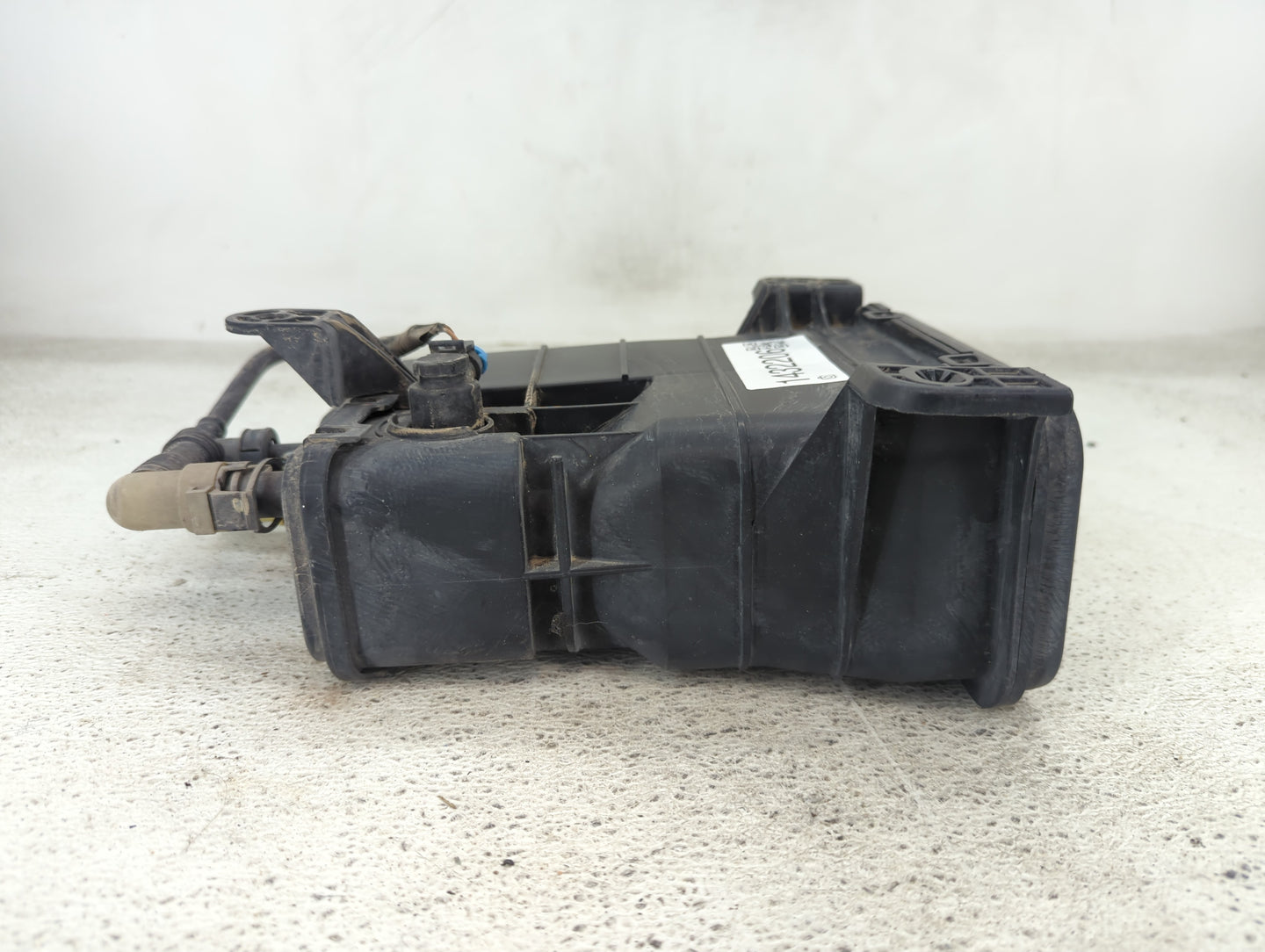 2006 Buick Lucerne Fuel Vapor Charcoal Canister - Oemusedautoparts1.com