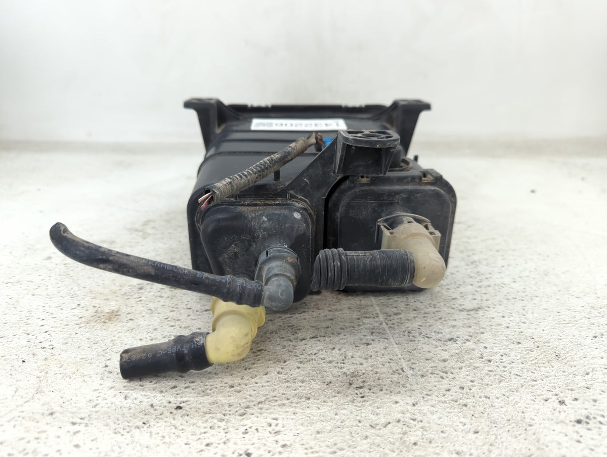 2006 Buick Lucerne Fuel Vapor Charcoal Canister 1432206 - Oemusedautoparts1.com
