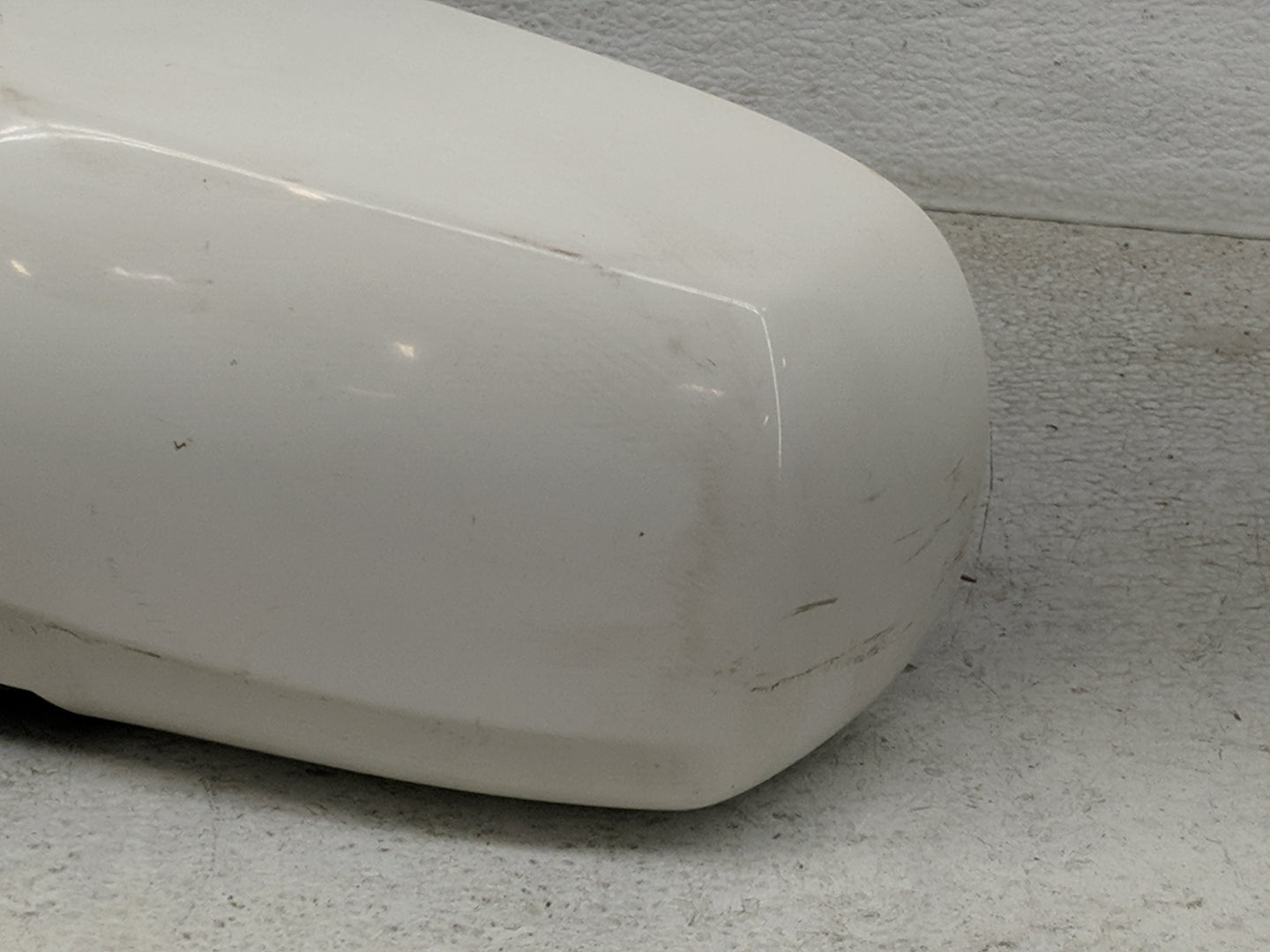 2006-2007 Buick Lucerne Driver Side View Mirror - Left Door Mirror OEM Used - Oemusedautoparts1.com