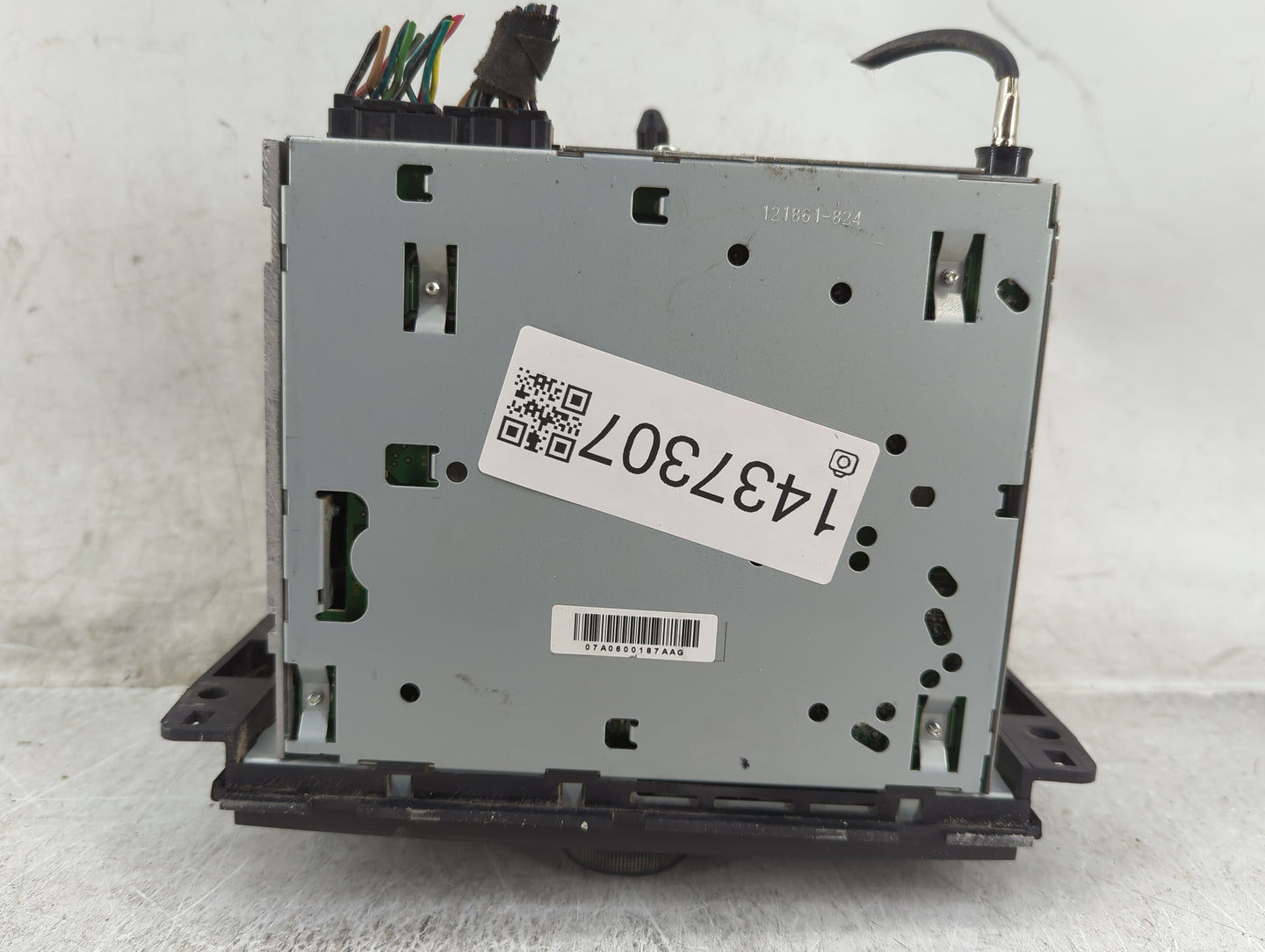 2006 Buick Lucerne Radio AM FM Cd Player Receiver Replacement Fits OEM Used Auto Parts - Oemusedautoparts1.com