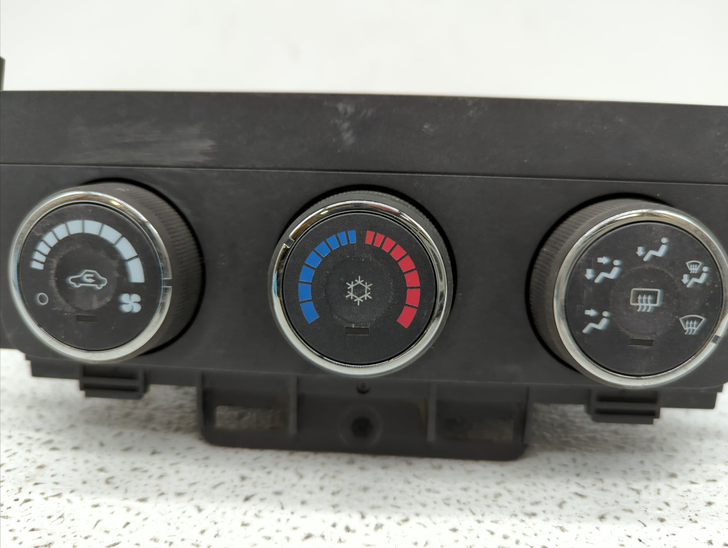 2006 Buick Lucerne Climate Control Module Temperature AC/Heater Replacement P/N:15817931 15861054 Fits OEM Used Auto Parts -