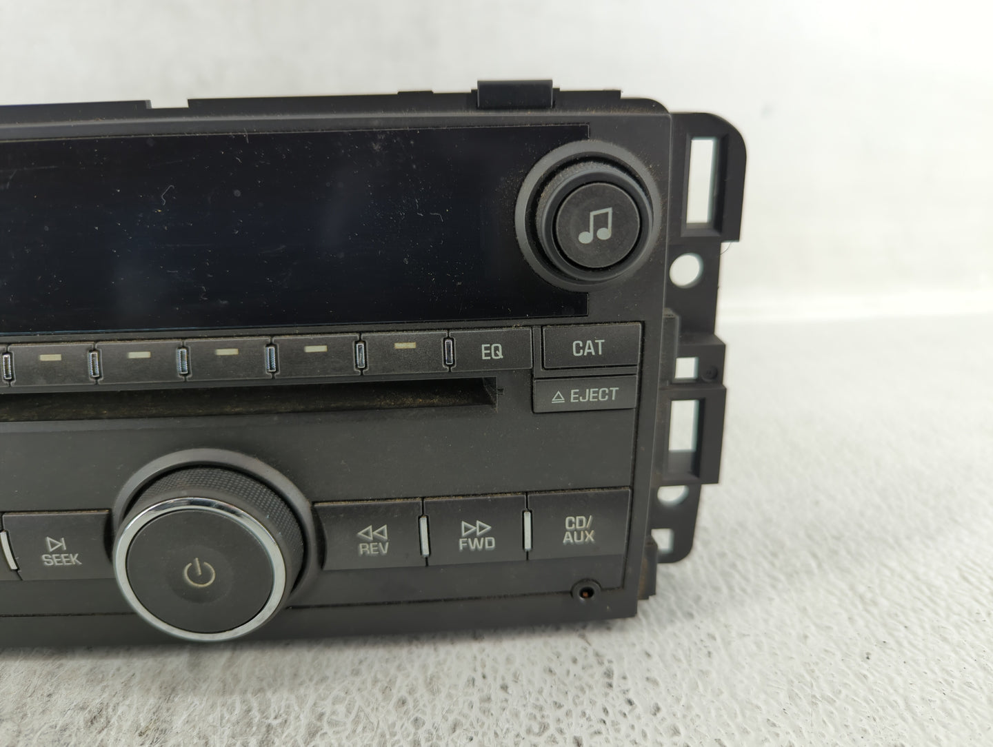 2006-2006 Buick Lucerne Am Fm Cd Player Radio Receiver - Oemusedautoparts1.com
