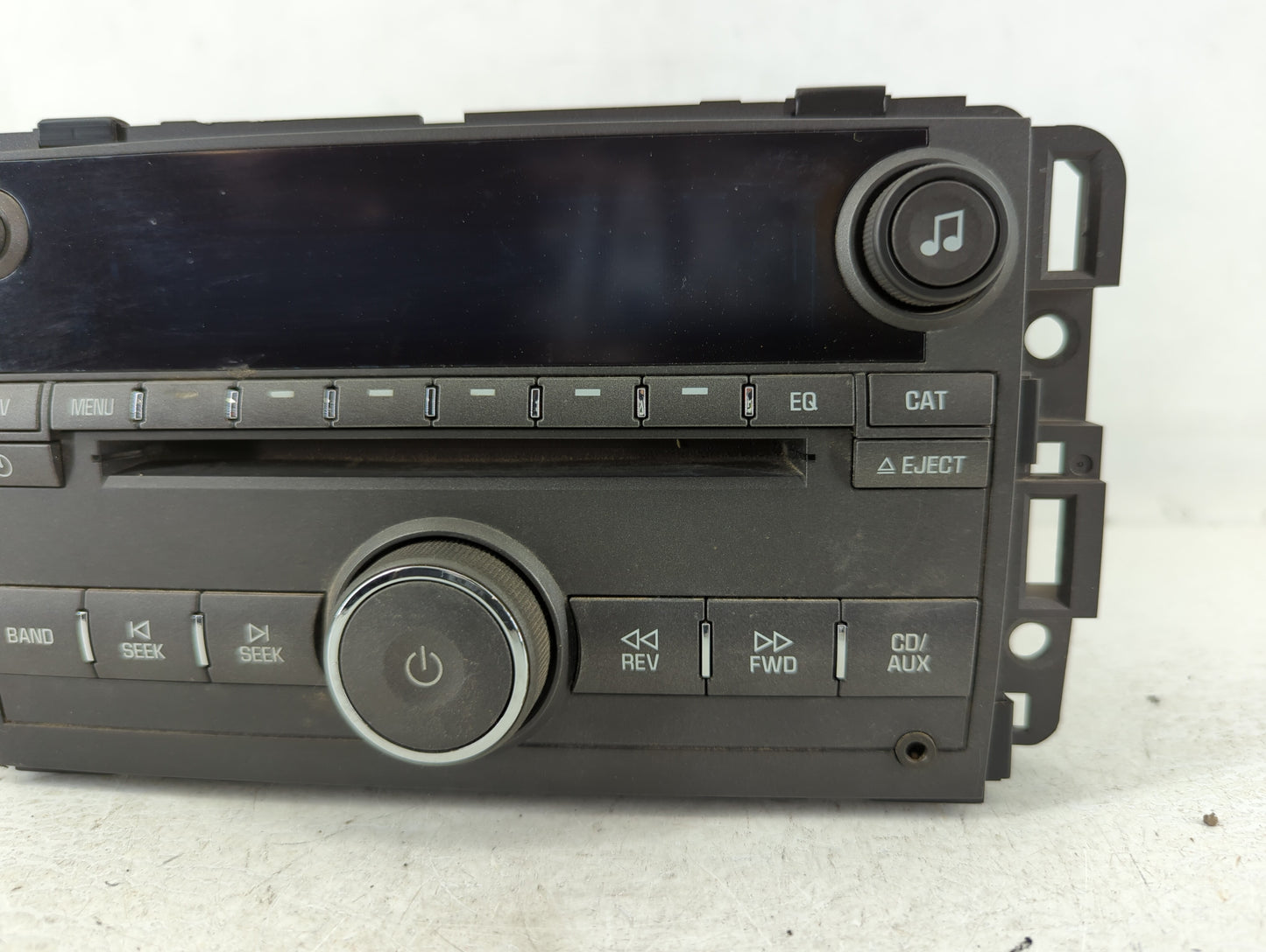 2006-2006 Buick Lucerne Am Fm Cd Player Radio Receiver - Oemusedautoparts1.com