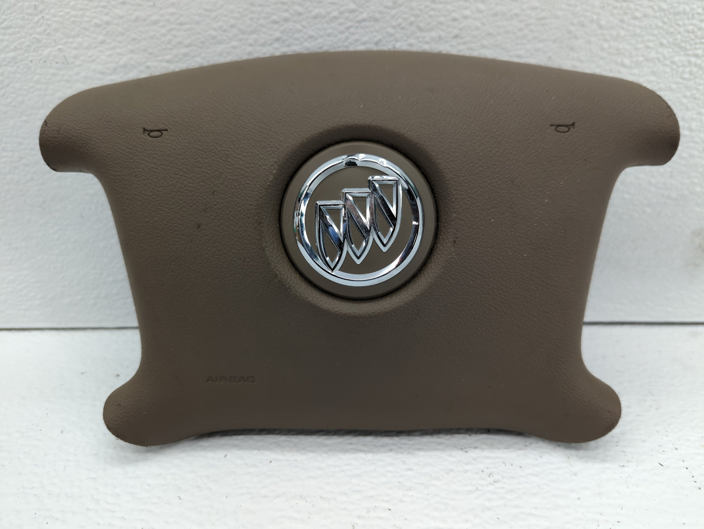 2006 Buick Lucerne Air Bag Driver Left Steering Wheel Mounted Fits OEM Used Auto Parts - Oemusedautoparts1.com
