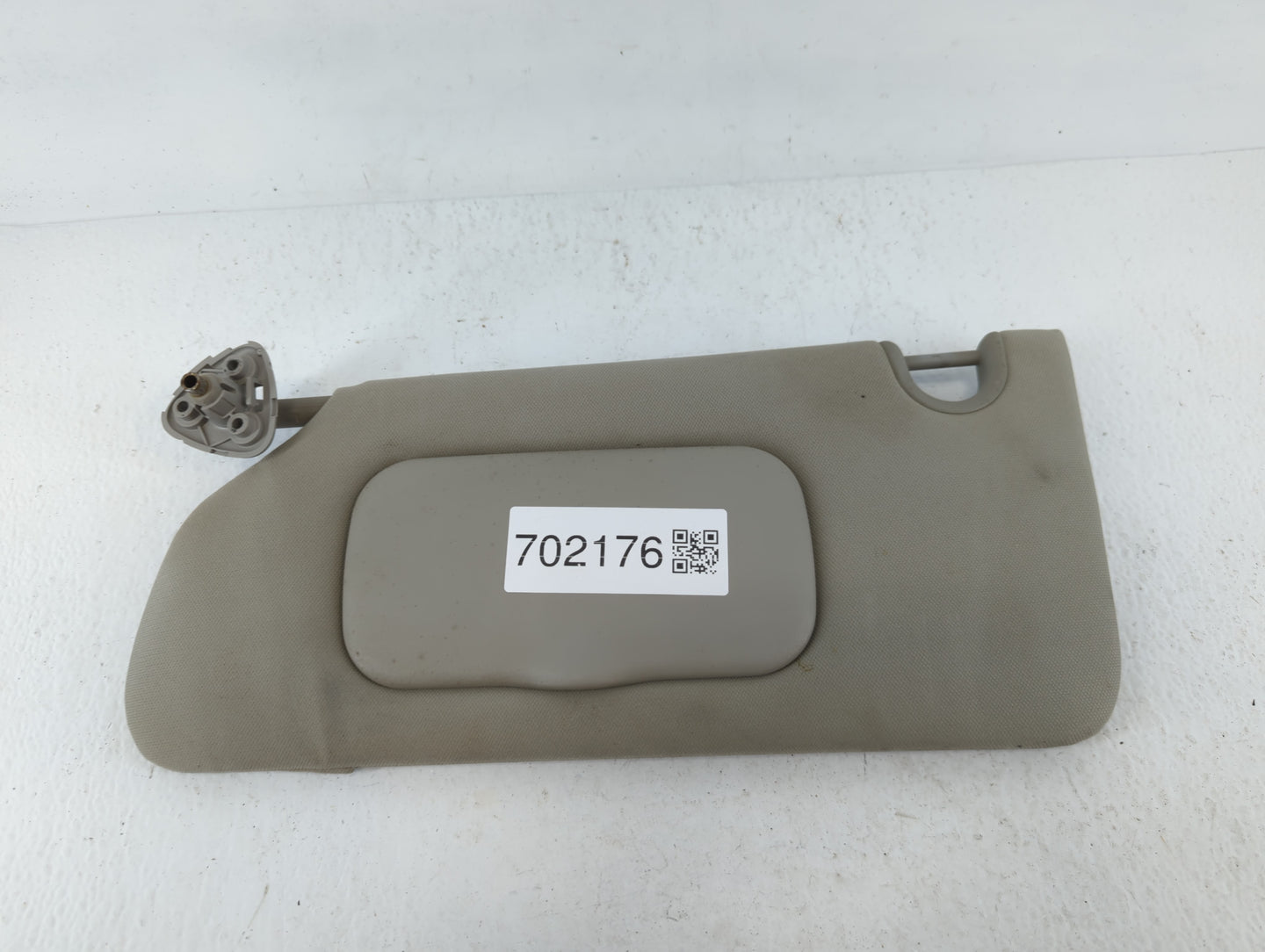 2006-2011 Buick Lucerne Sun Visor Shade Replacement Driver Left Mirror Fits Fits 2006 2007 2008 2009 2010 2011 OEM Used Auto