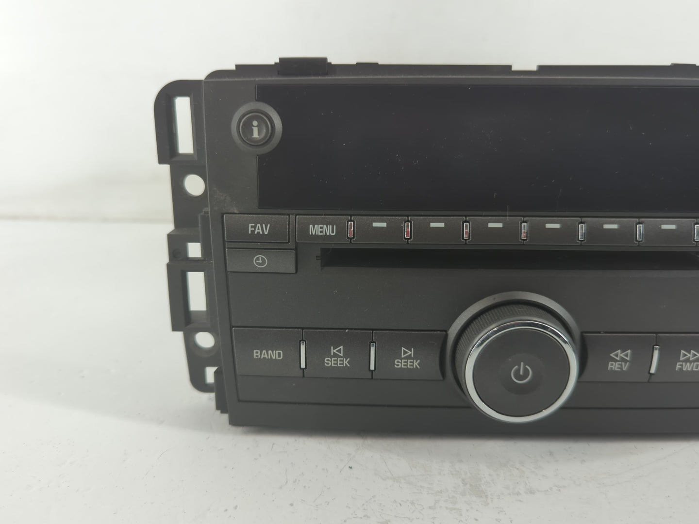 2006 Buick Lucerne Radio AM FM Cd Player Receiver Replacement P/N:15871700 Fits OEM Used Auto Parts - Oemusedautoparts1.com