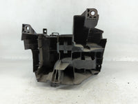 2006-2007 Buick Lucerne Fusebox Fuse Box Panel Relay Module P/N:15812664 Fits Fits 2006 2007 OEM Used Auto Parts - Oemusedau