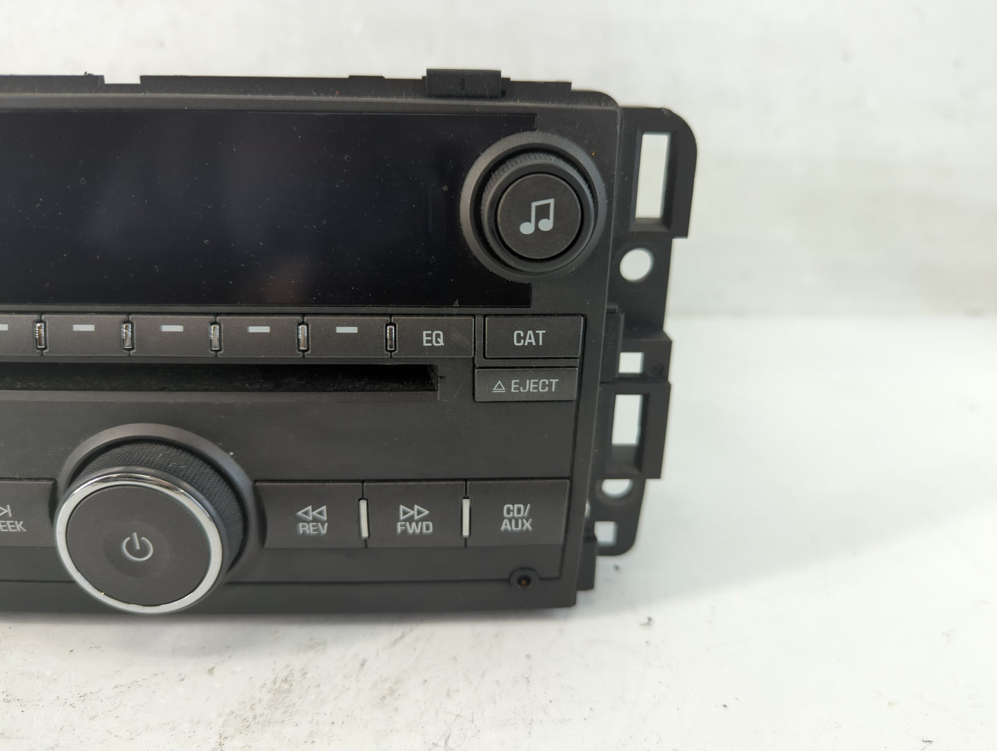 2006 Buick Lucerne Radio AM FM Cd Player Receiver Replacement P/N:15871700 Fits OEM Used Auto Parts - Oemusedautoparts1.com