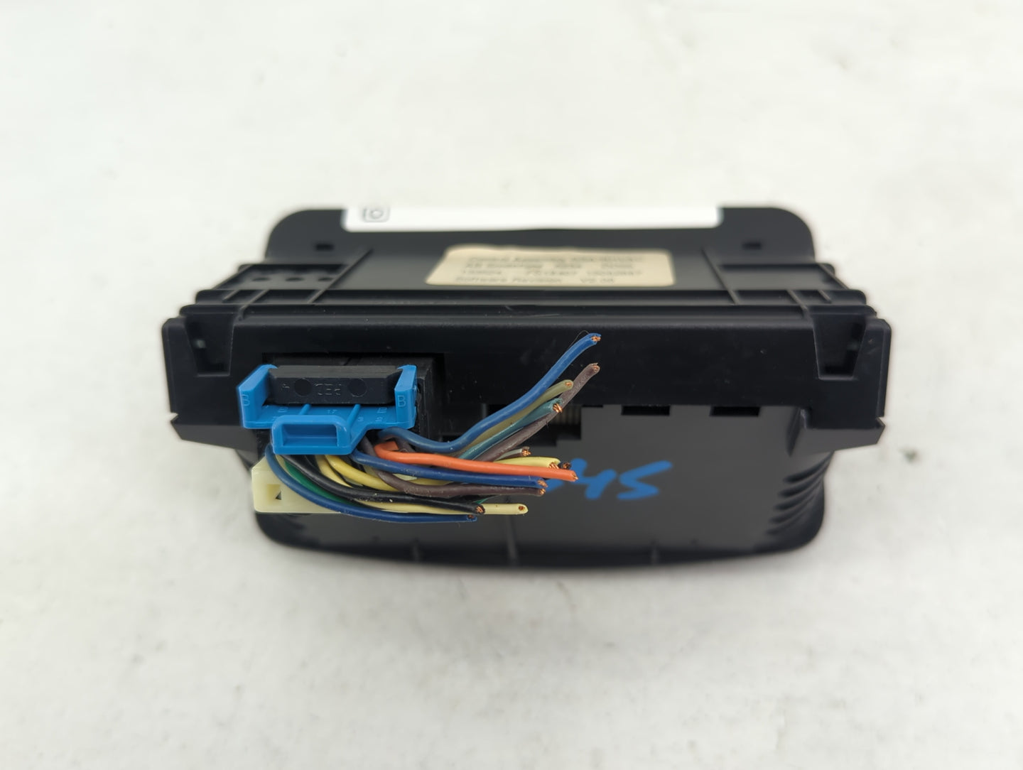 2006 Buick Rainier Climate Control Module Temperature AC/Heater Replacement P/N:15082687 FS18407 Fits OEM Used Auto Parts - 