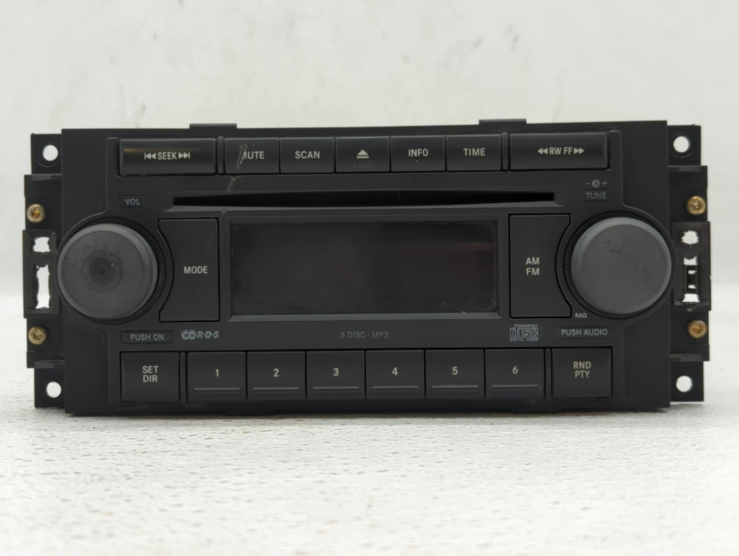 2006 Buick Rainier Radio AM FM Cd Player Receiver Replacement P/N:P05064174AD Fits OEM Used Auto Parts - Oemusedautoparts1.c