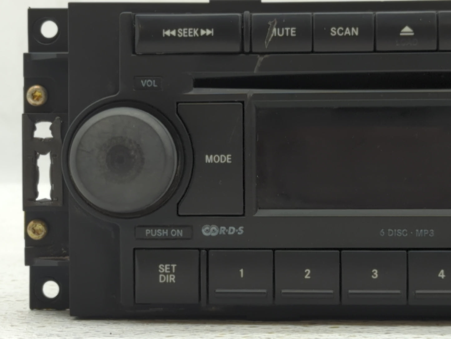 2006 Buick Rainier Radio AM FM Cd Player Receiver Replacement P/N:P05064174AD Fits OEM Used Auto Parts - Oemusedautoparts1.c
