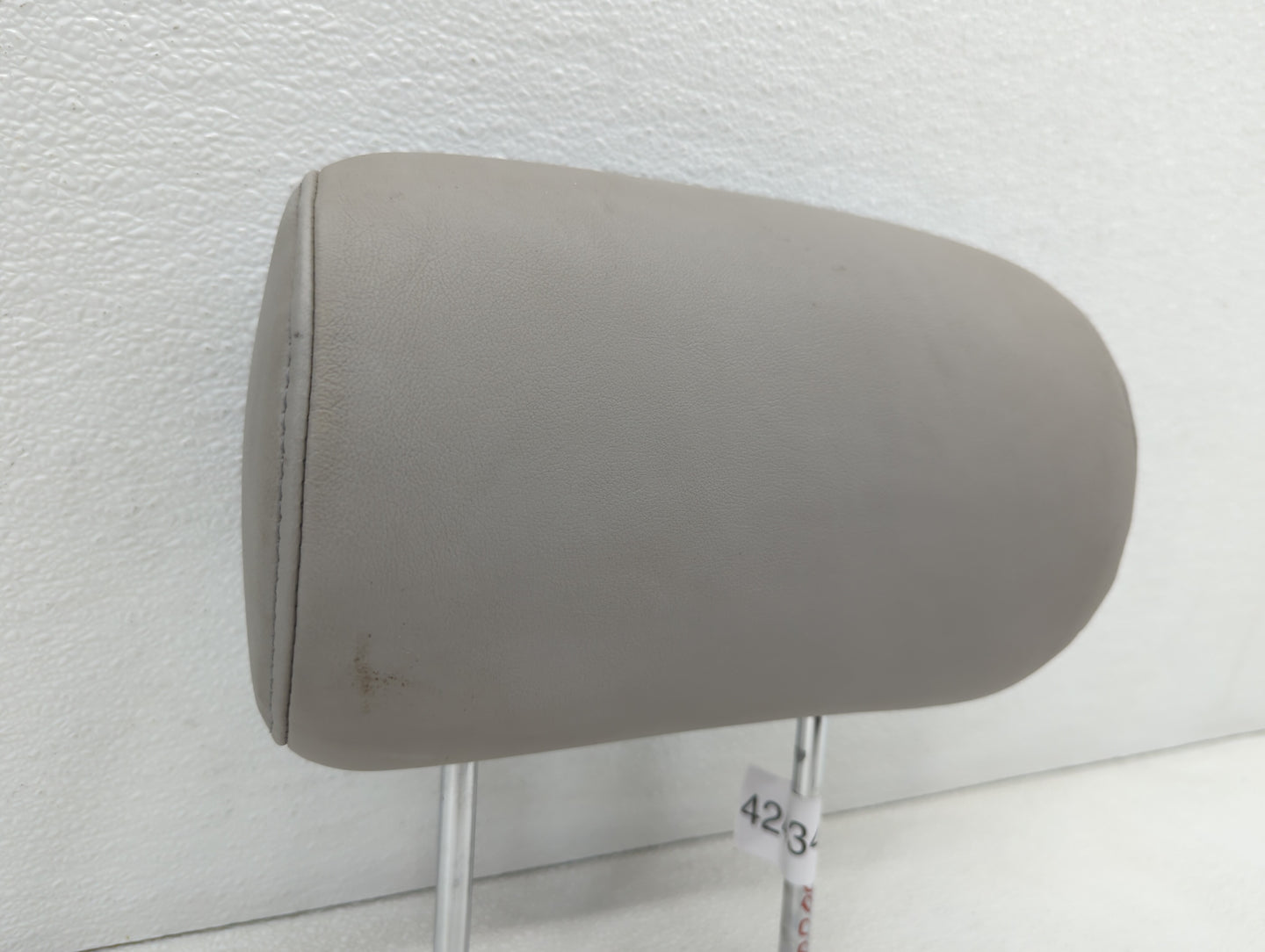 2005-2006 Buick Terraza Headrest Head Rest Rear Seat Grey - Oemusedautoparts1.com