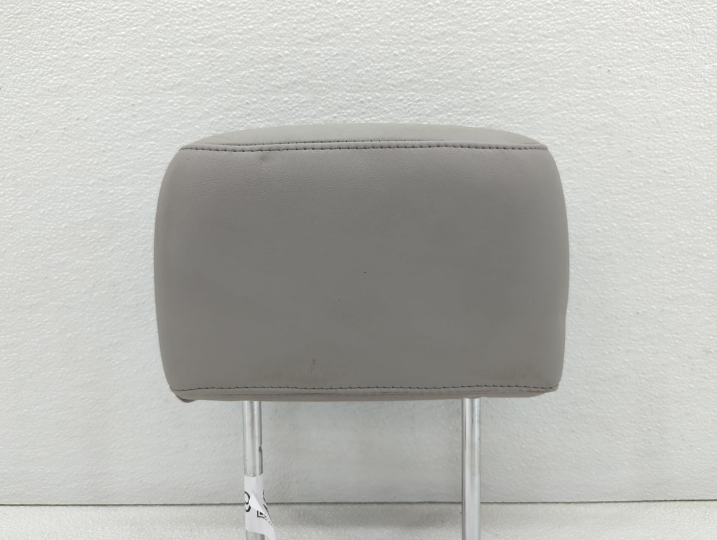 2005-2006 Buick Terraza Headrest Head Rest Rear Seat Grey - Oemusedautoparts1.com