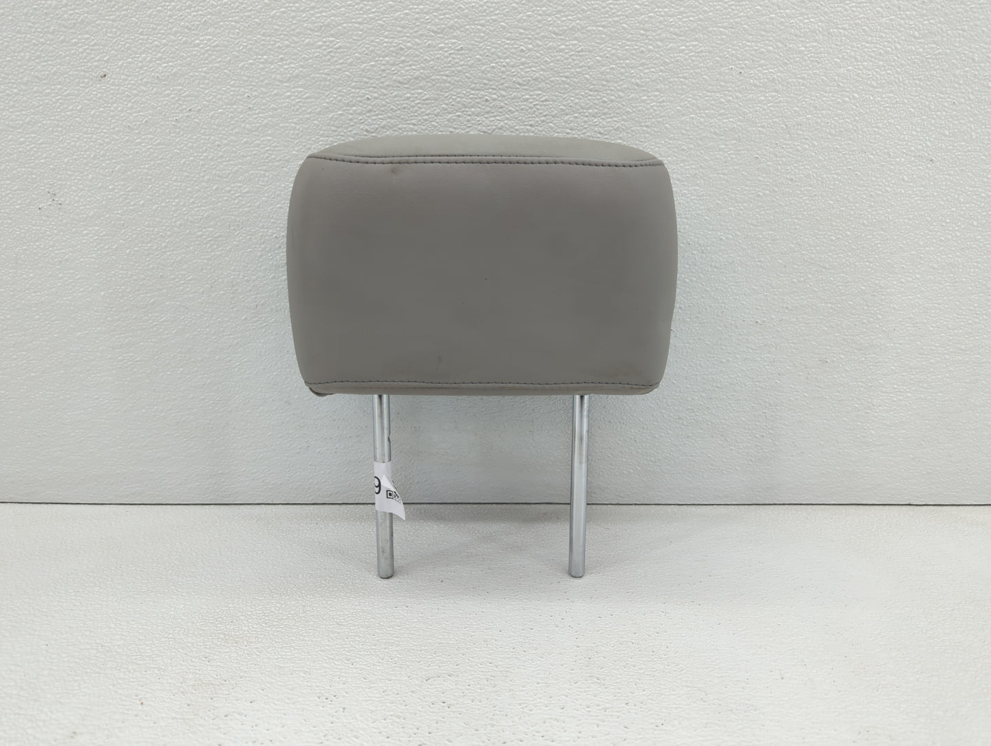 2005-2006 Buick Terraza Headrest Head Rest Rear Seat Grey - Oemusedautoparts1.com
