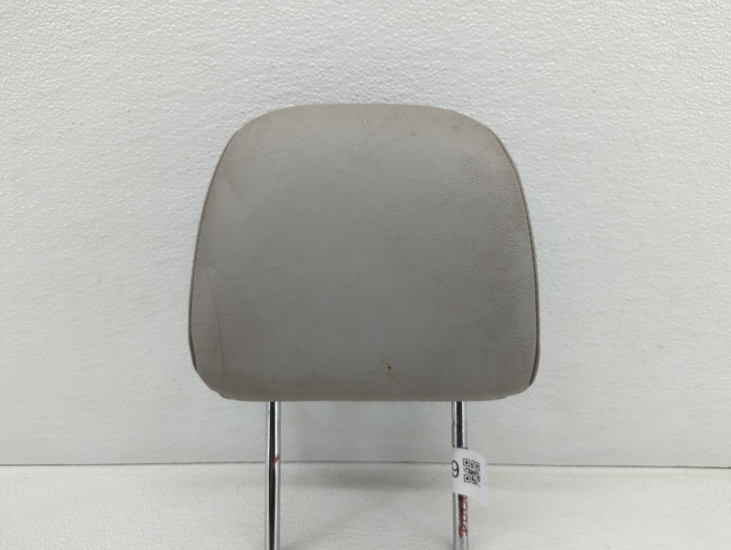 2005-2006 Buick Terraza Headrest Head Rest Rear Seat Light Grey - Oemusedautoparts1.com