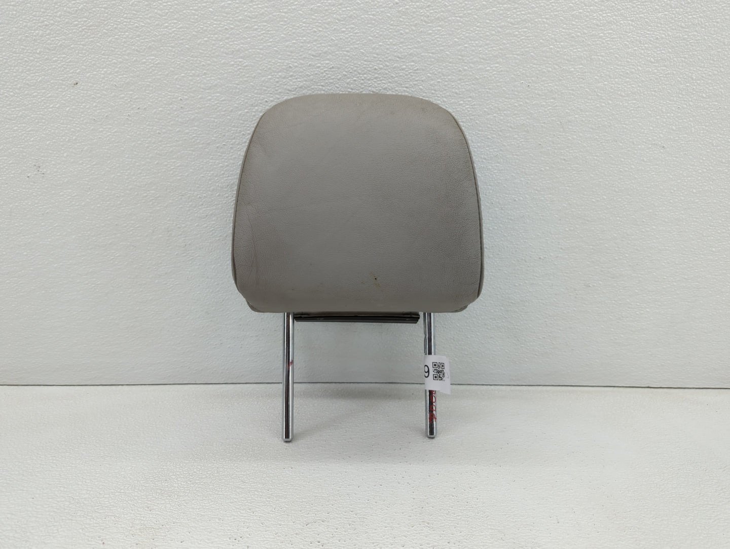 2005-2006 Buick Terraza Headrest Head Rest Rear Seat Light Grey - Oemusedautoparts1.com