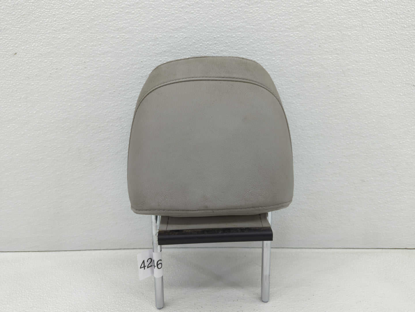 2005-2006 Buick Terraza Headrest Head Rest Rear Seat Light Grey - Oemusedautoparts1.com