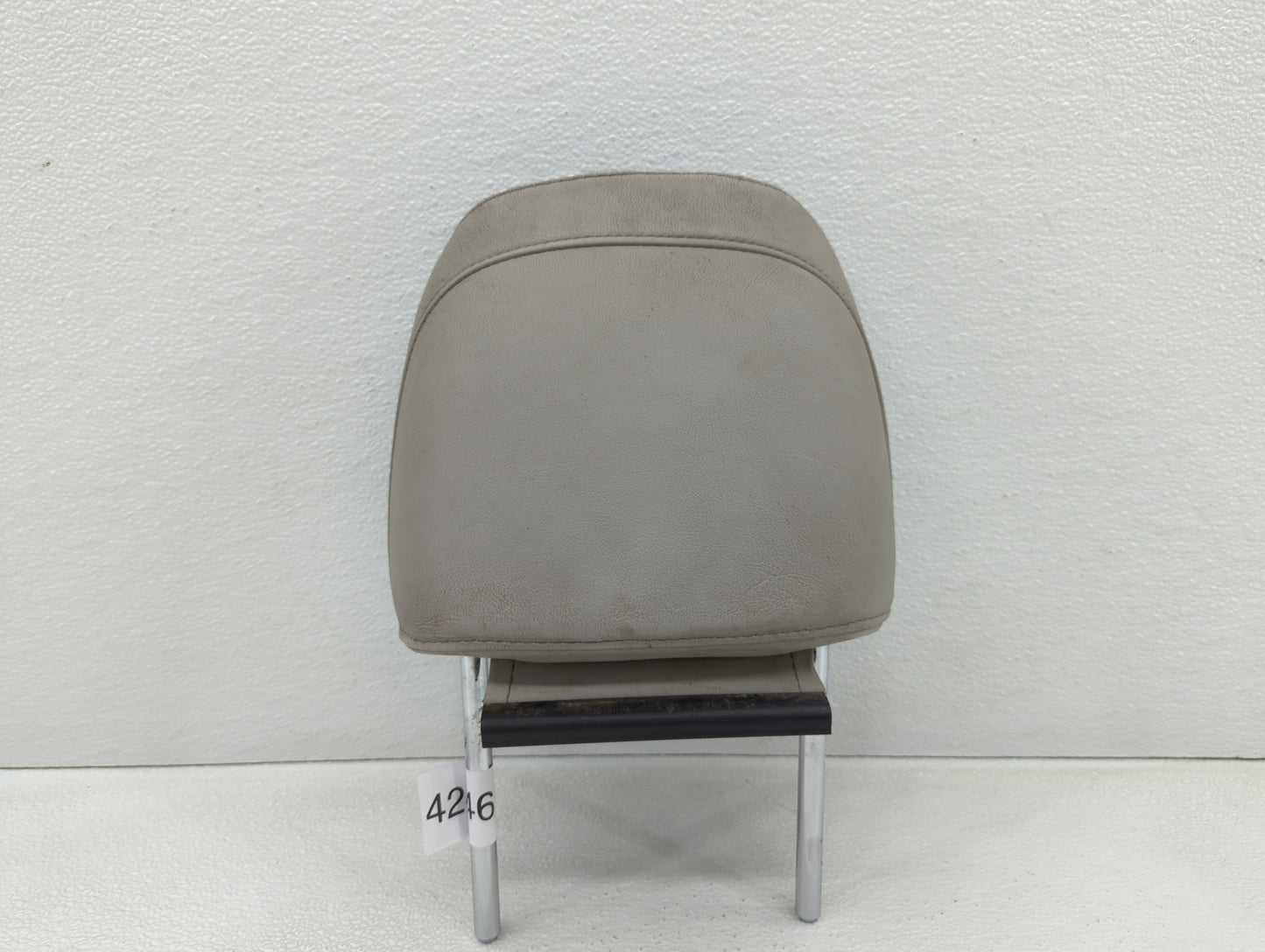 2005-2006 Buick Terraza Headrest Head Rest Rear Seat Light Grey - Oemusedautoparts1.com