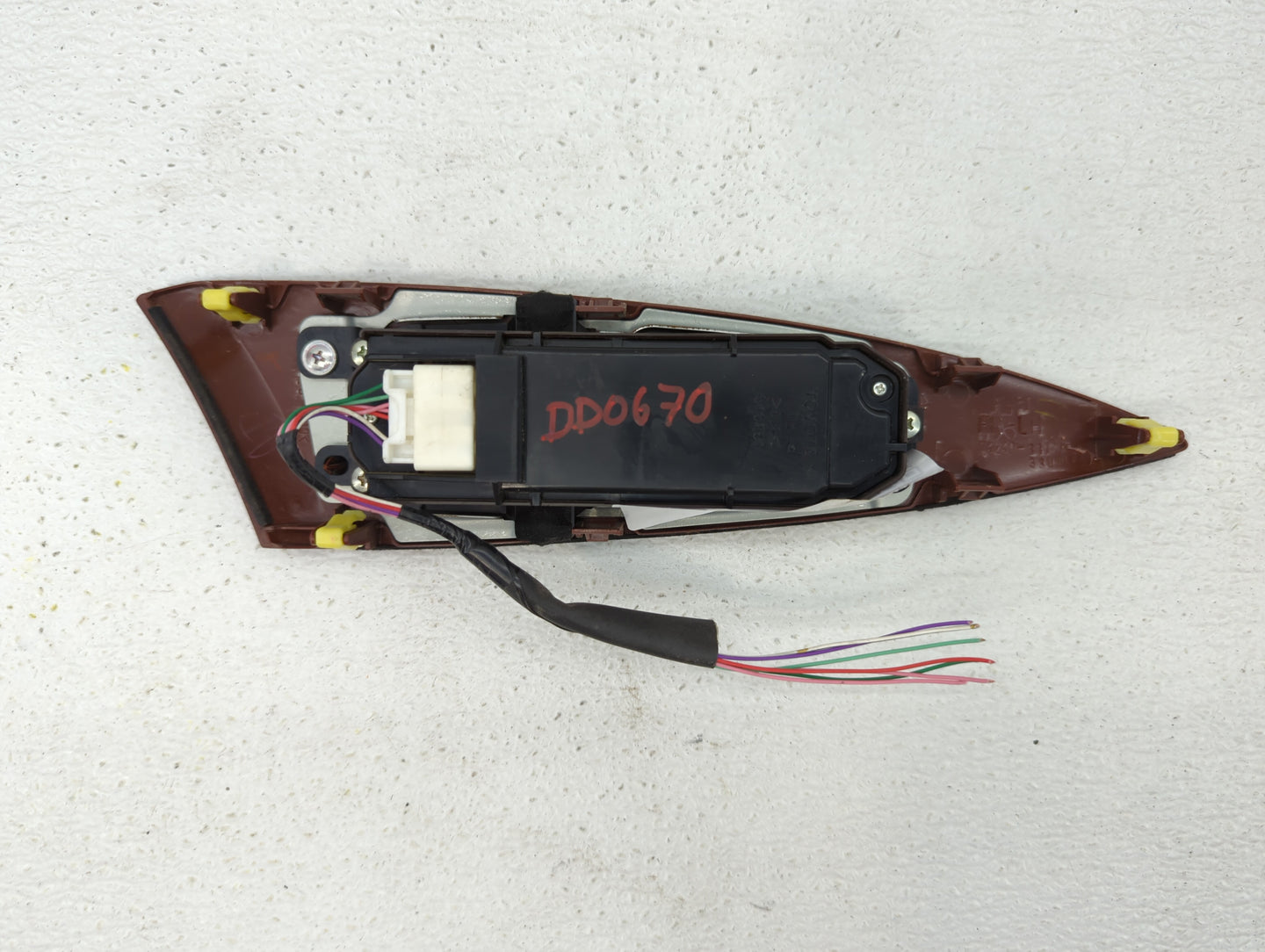 2005-2007 Buick Terraza Master Power Window Switch Replacement Driver Side Left P/N:74240-33070 Fits OEM Used Auto Parts - O