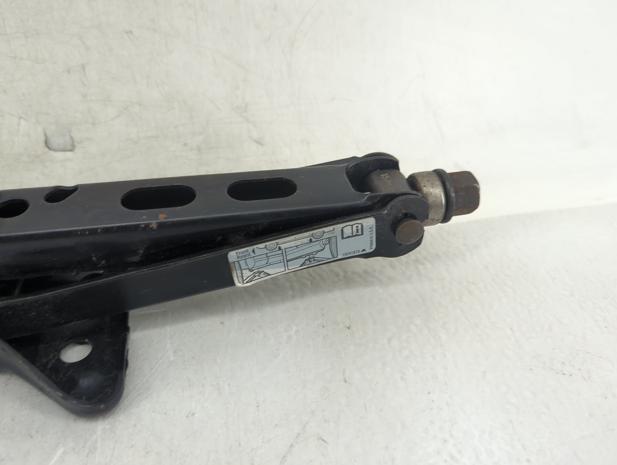 Buick Terraza Spare Scissor Car Jack 898162 - Oemusedautoparts1.com