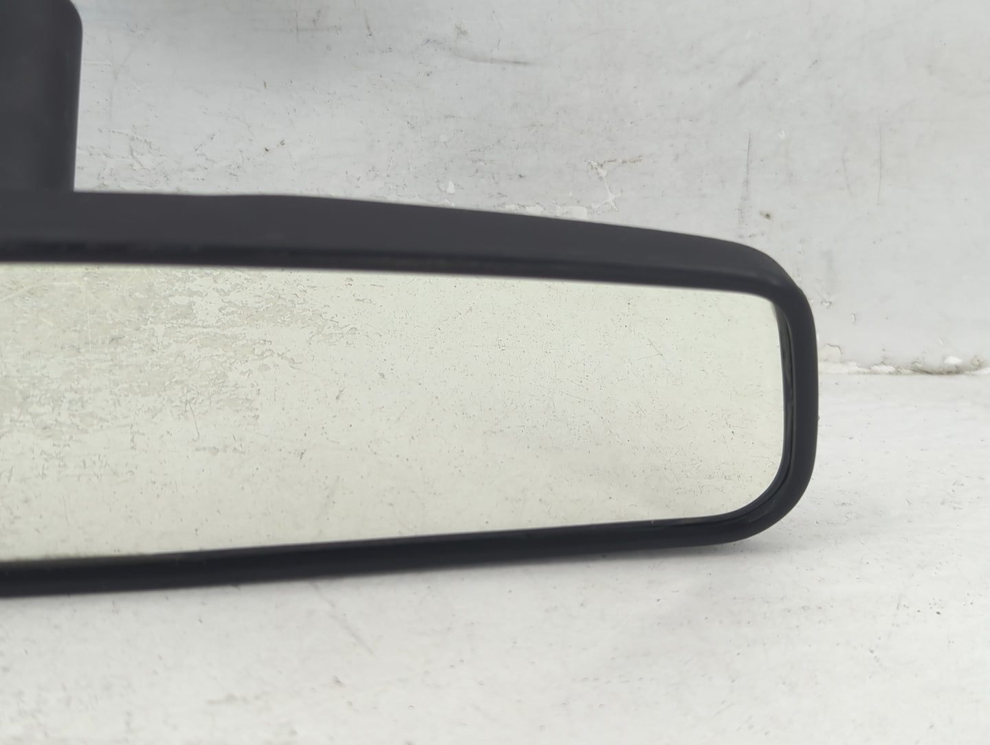 2005-2007 Buick Terraza Interior Rear View Mirror Replacement OEM Fits OEM Used Auto Parts - Oemusedautoparts1.com