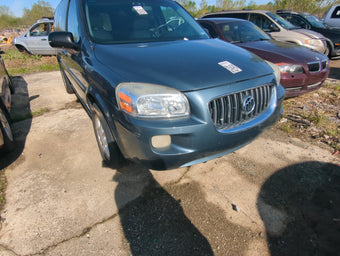 compare product 2005-2007 Buick Terraza Front Bumper - Oem