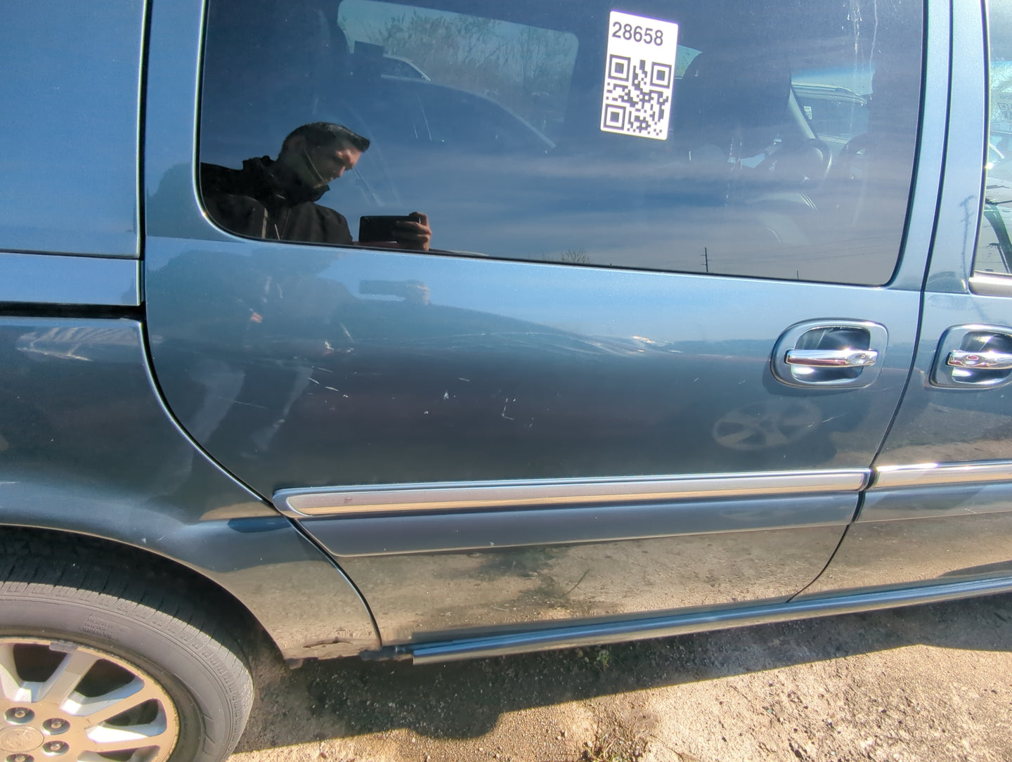 2005-2007 Buick Terraza Passenger Rear Door Window Oem - Oemusedautoparts1.com
